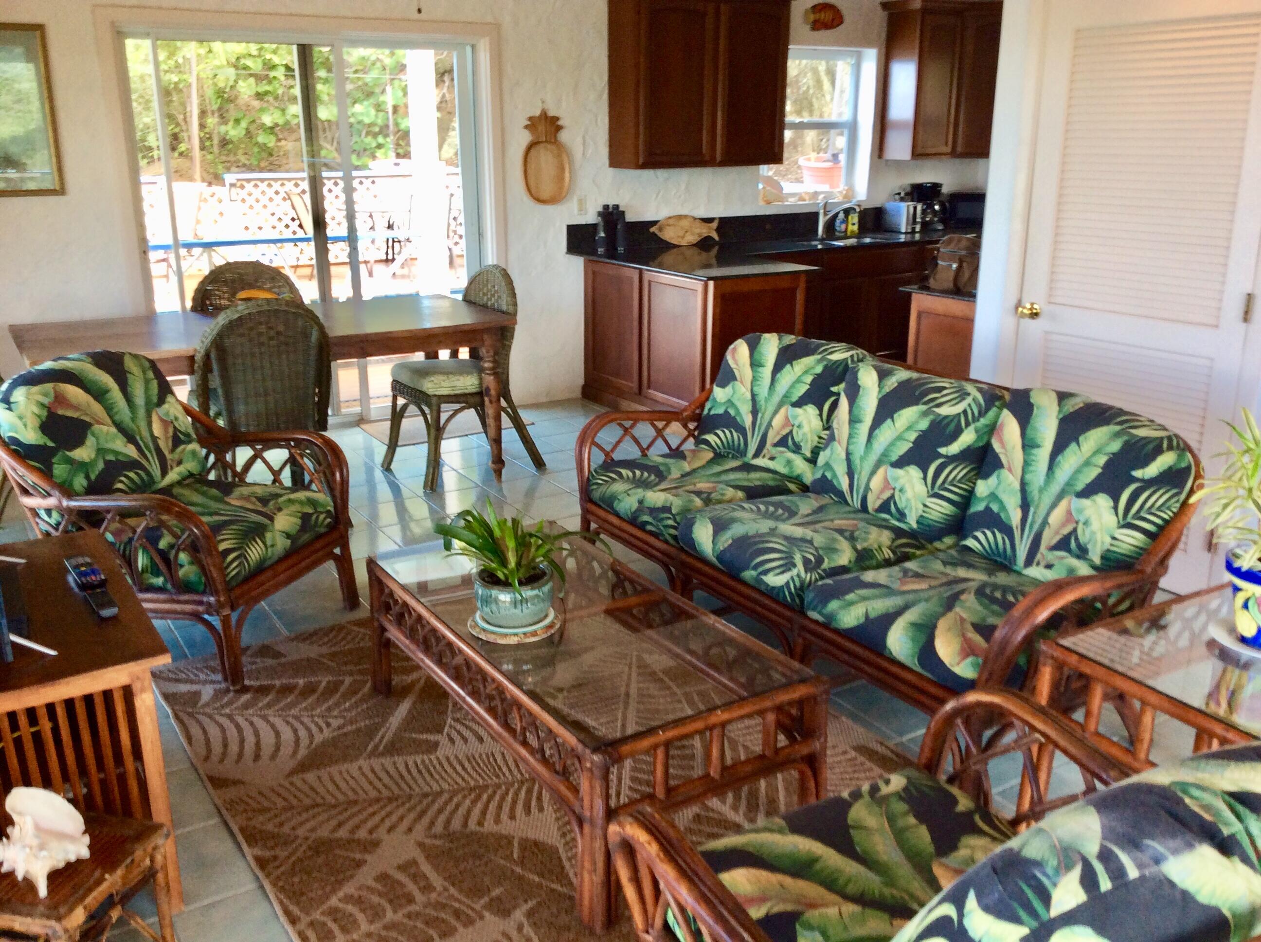 15-6 Carolina, St John