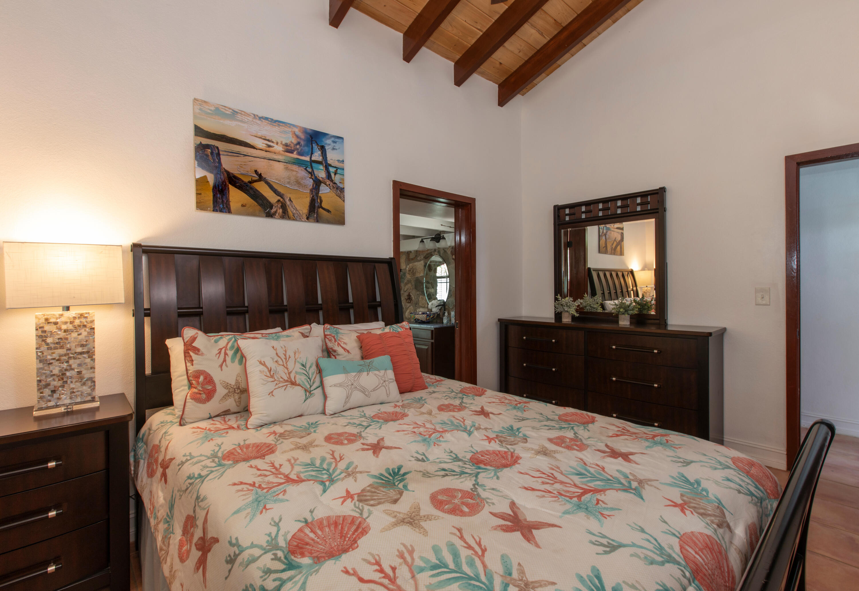 330-9 Chocolate Hole, St John