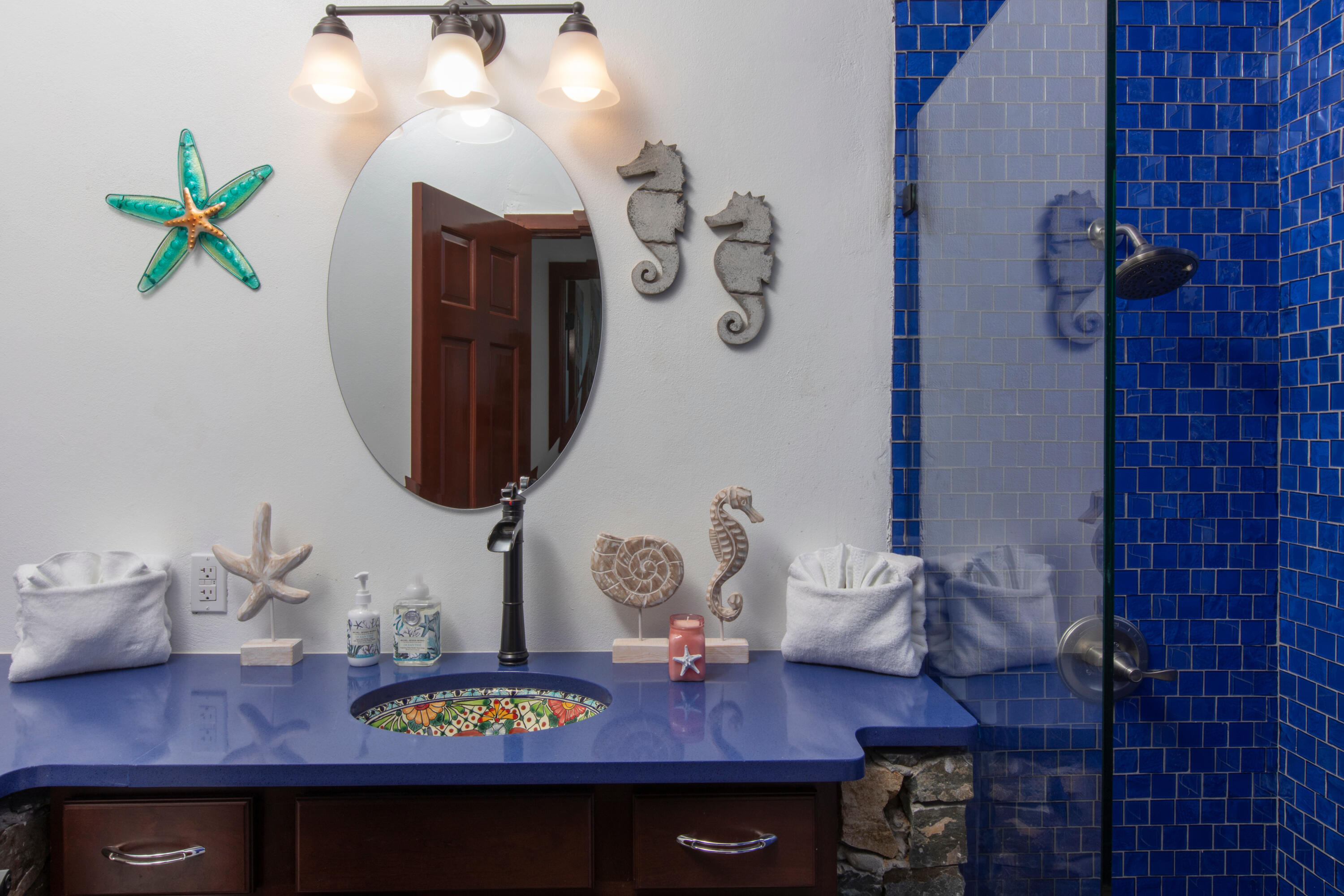 330-9 Chocolate Hole, St John