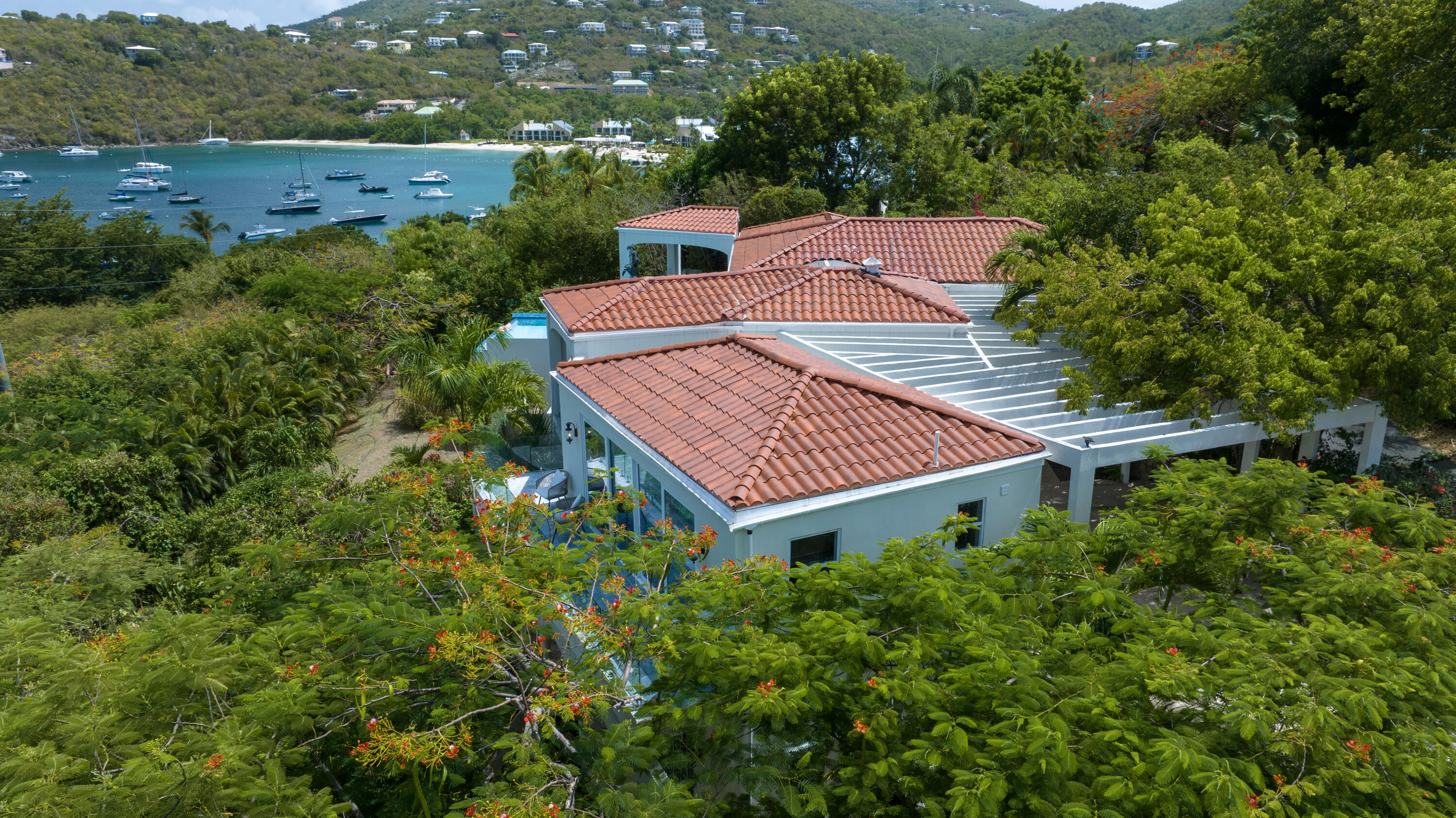 330-9 Chocolate Hole, St John