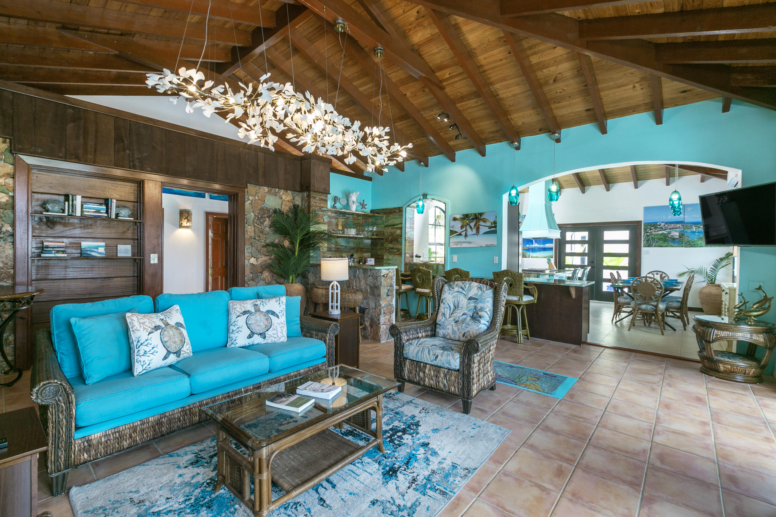 330-9 Chocolate Hole, St John