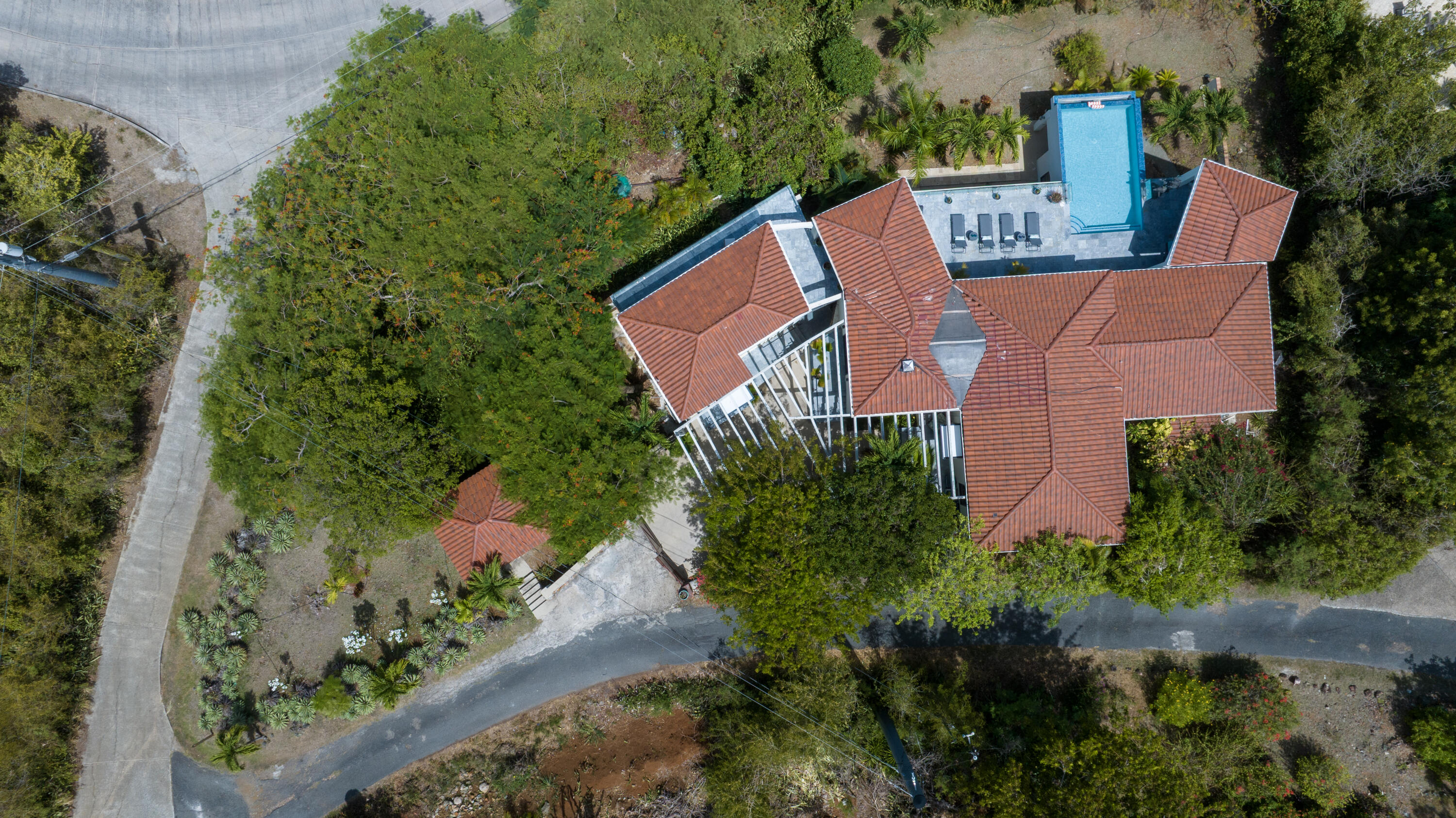 330-9 Chocolate Hole, St John