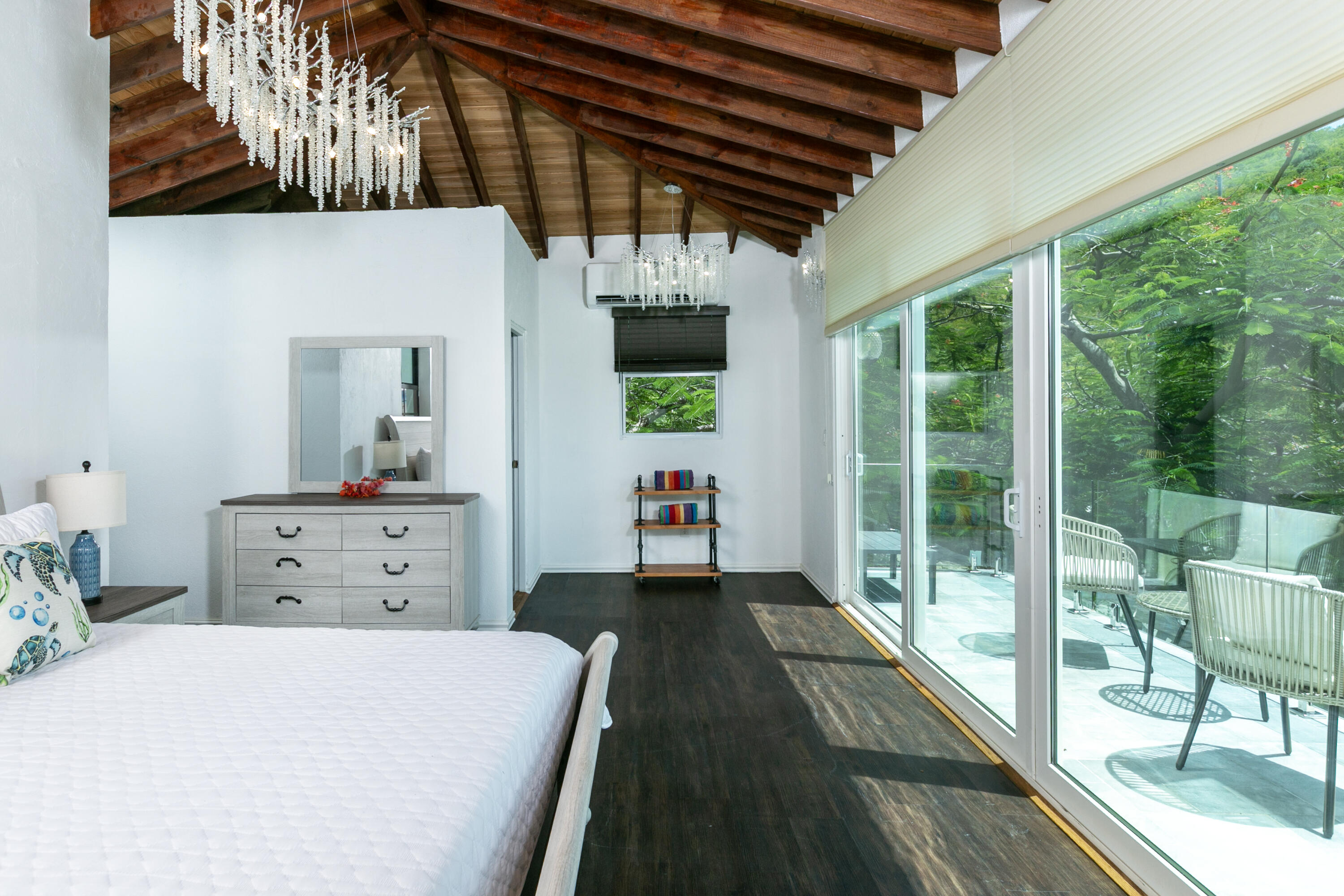 330-9 Chocolate Hole, St John