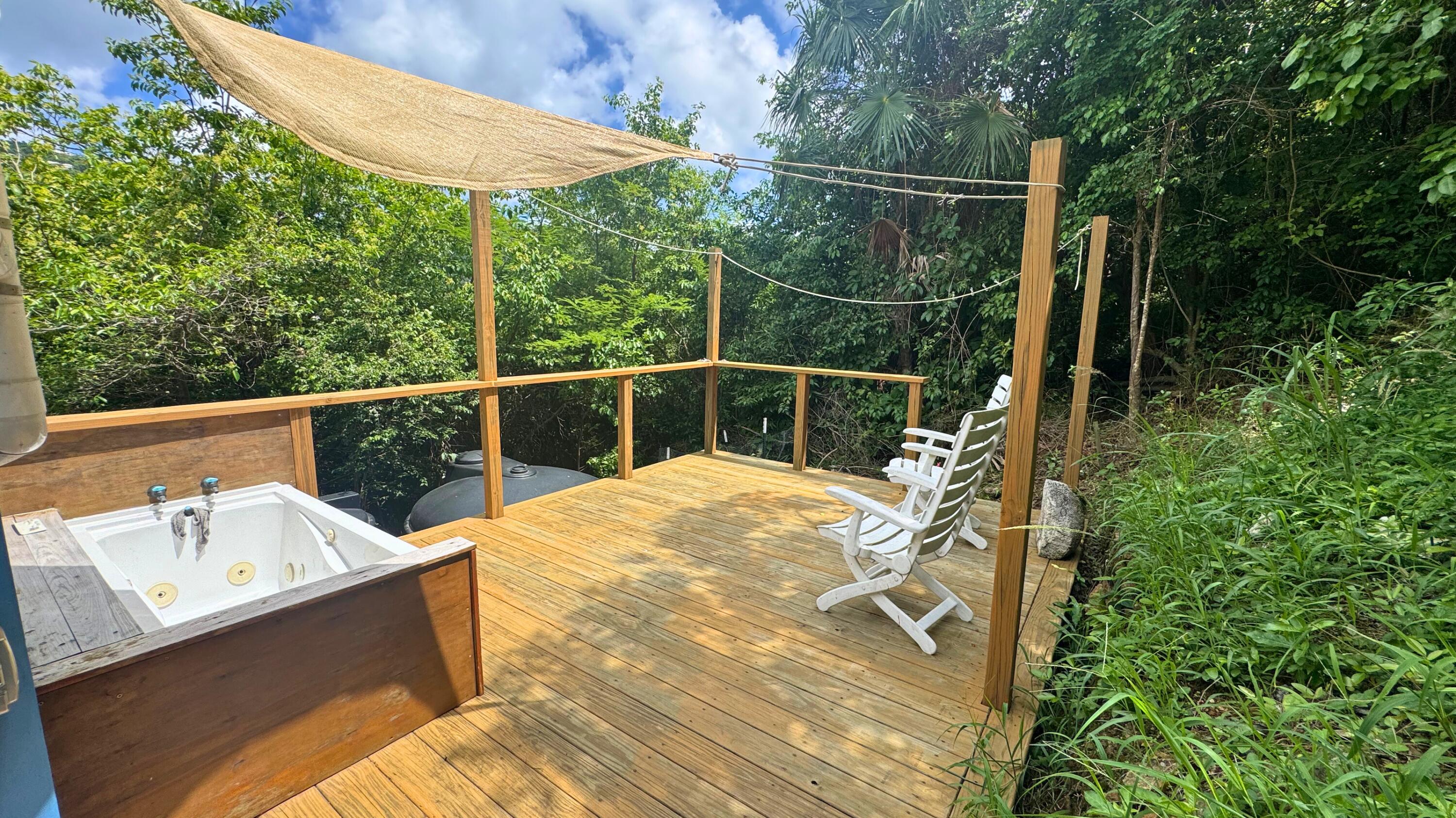 1-32A Carolina, St John