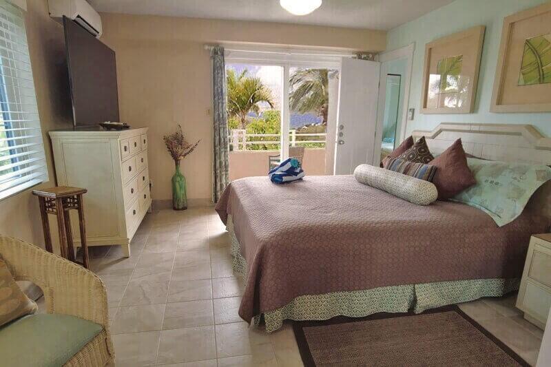 3B-60 Sans Soucci & Guinea Gut, St John