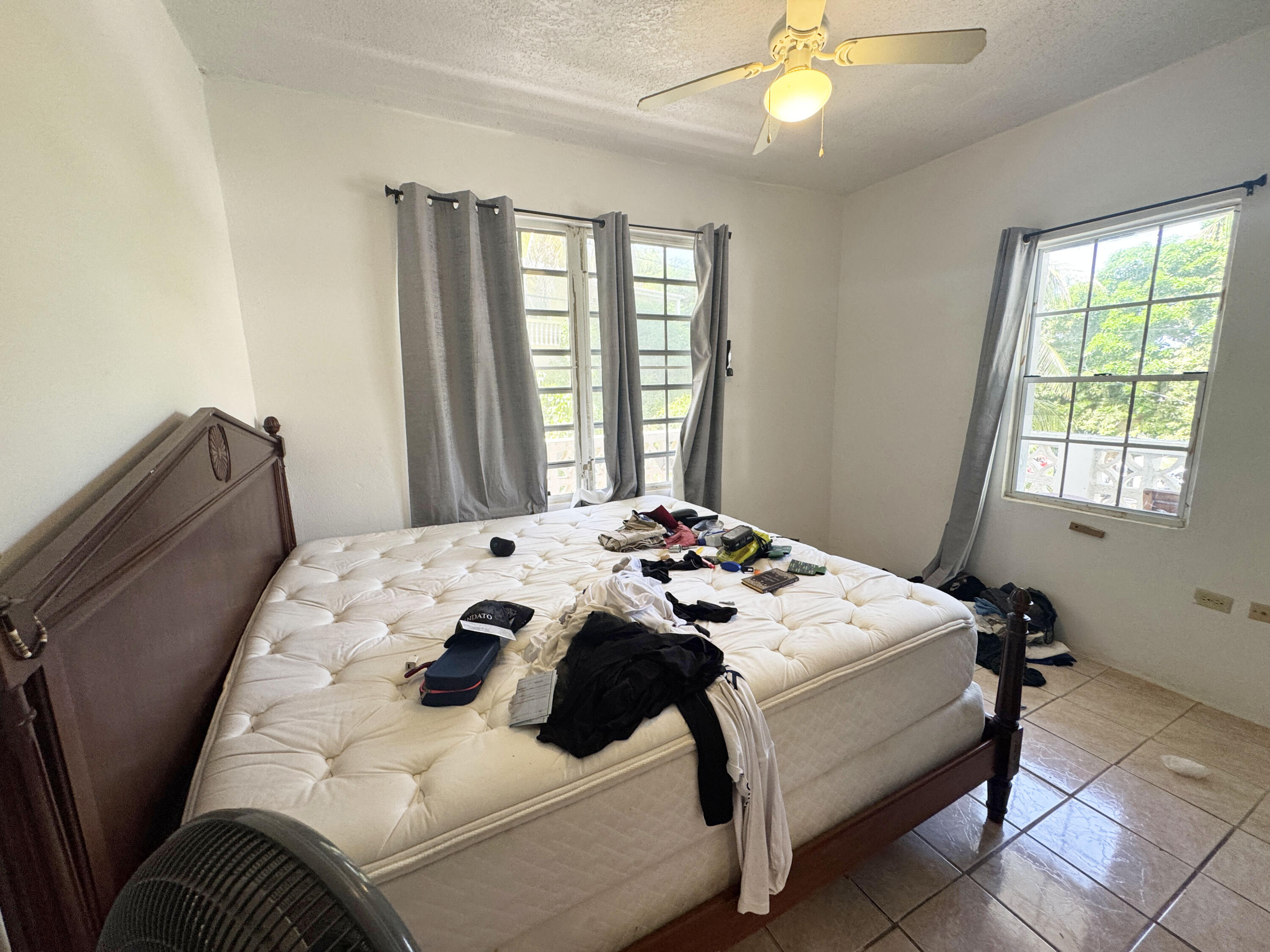 13BAA Contant/Enighed, St John