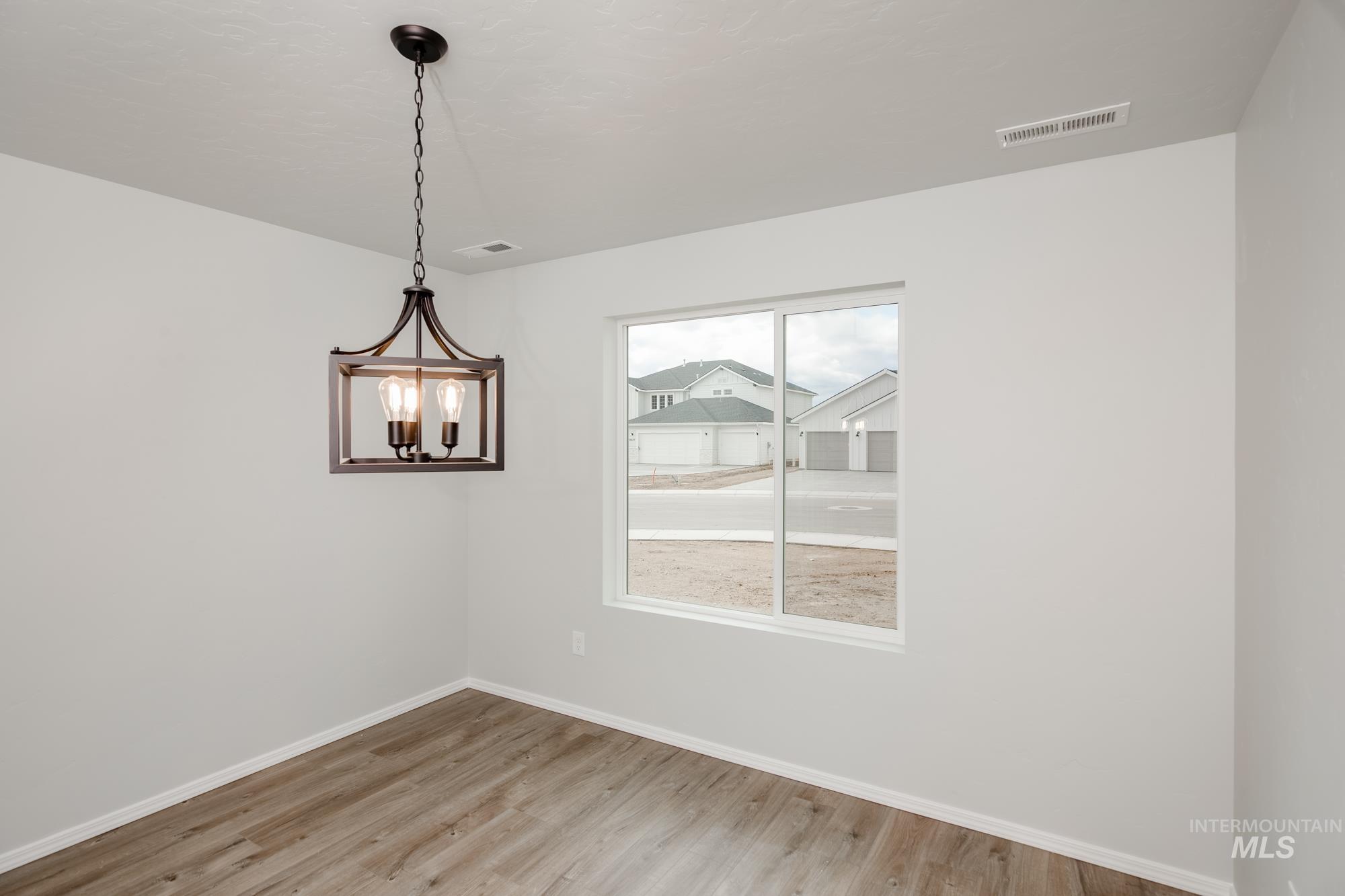 11106 W Peterborough St