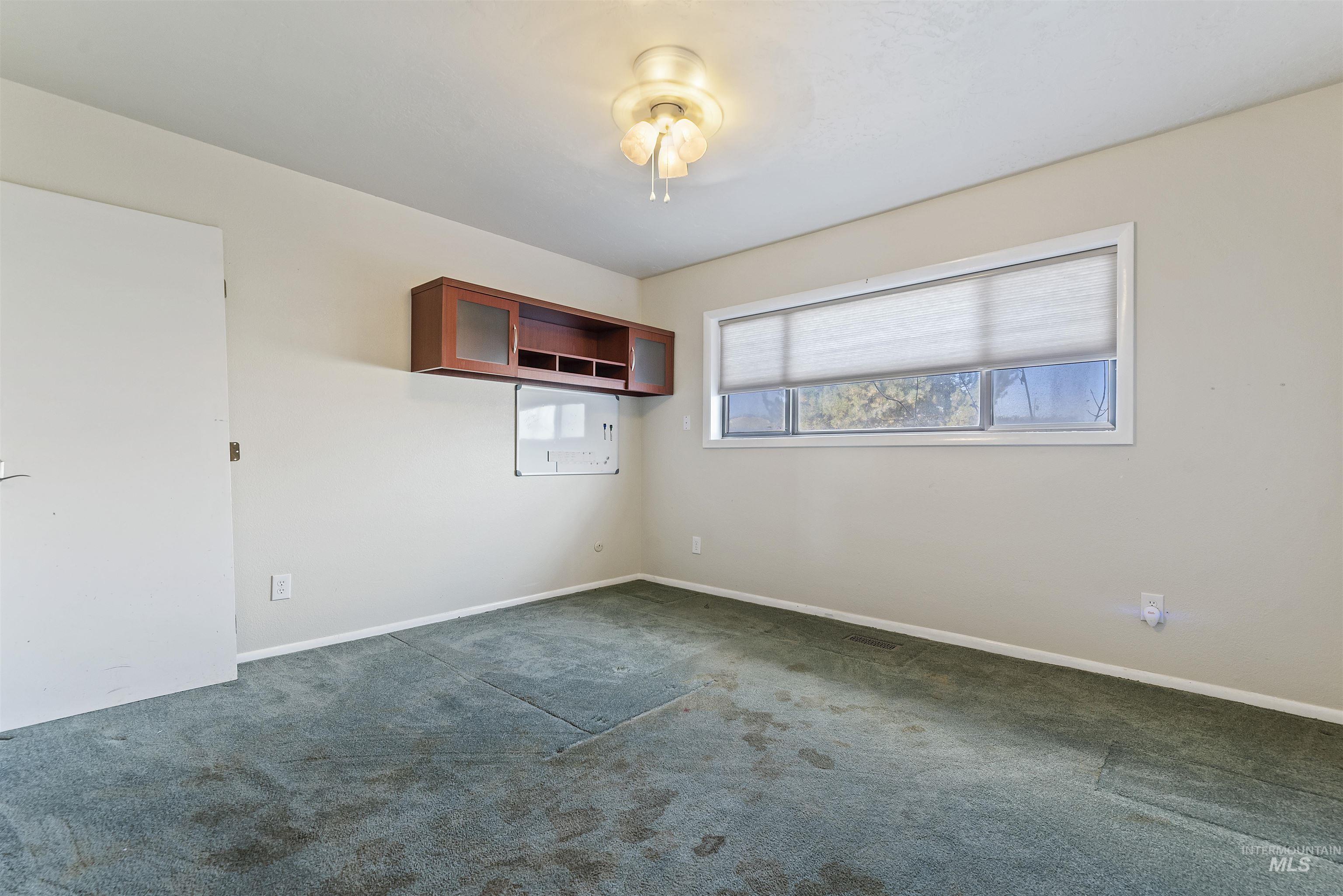 3601 W Amity Rd