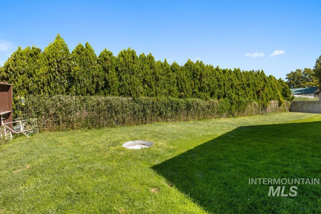 1009 E Stockton Road