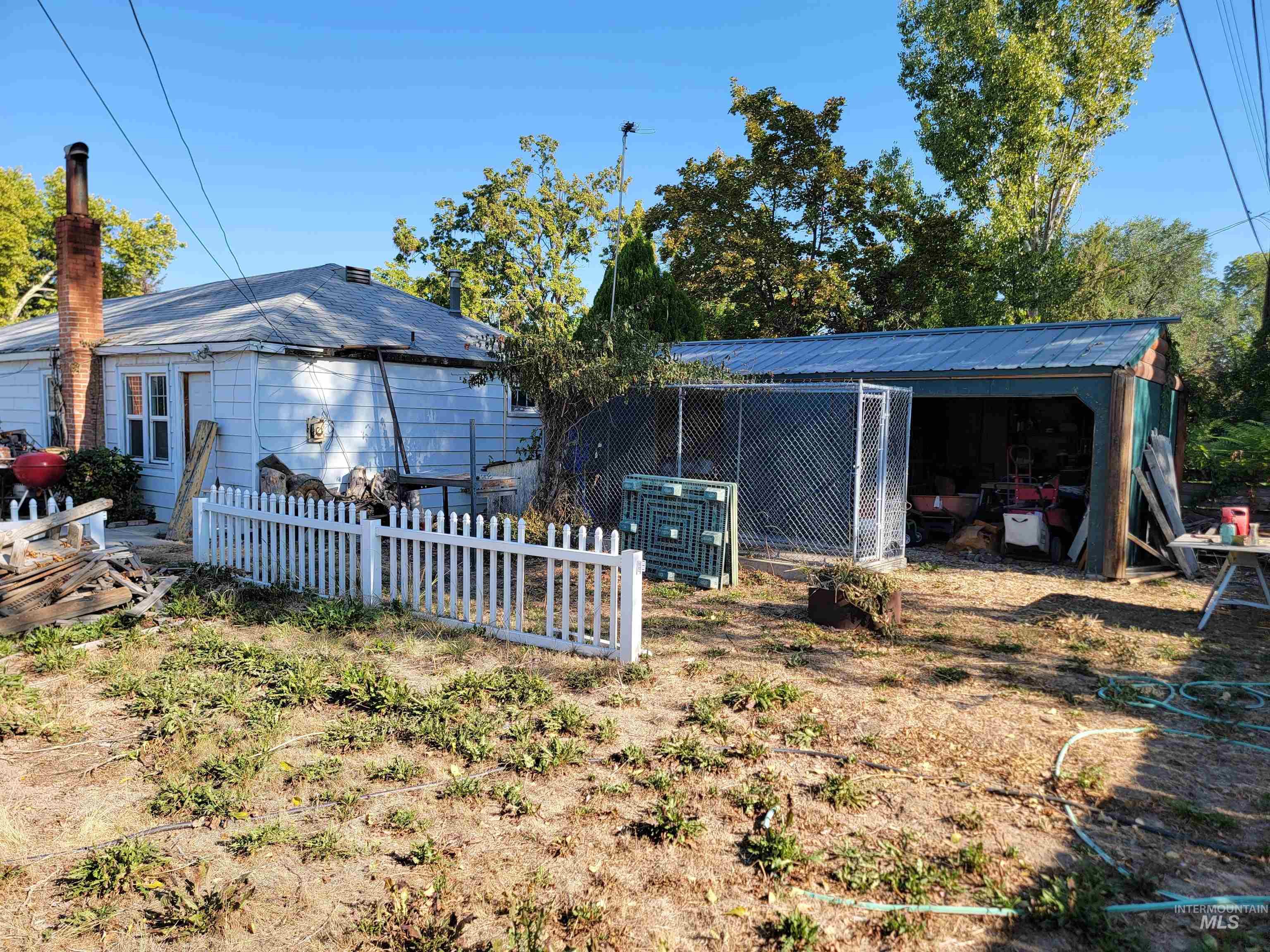 1410 10th Ave S