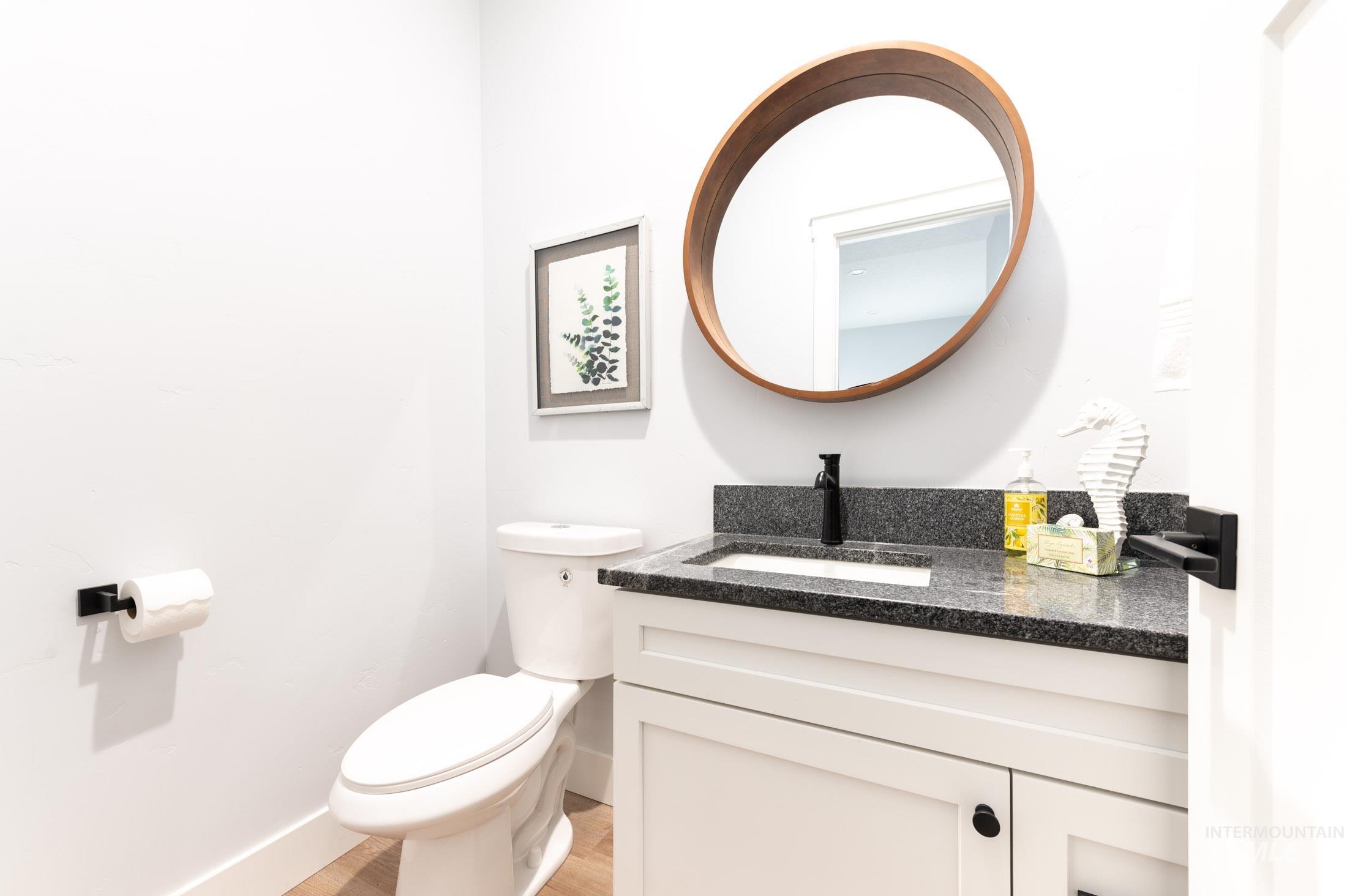 3020 W Sales Yard Rd