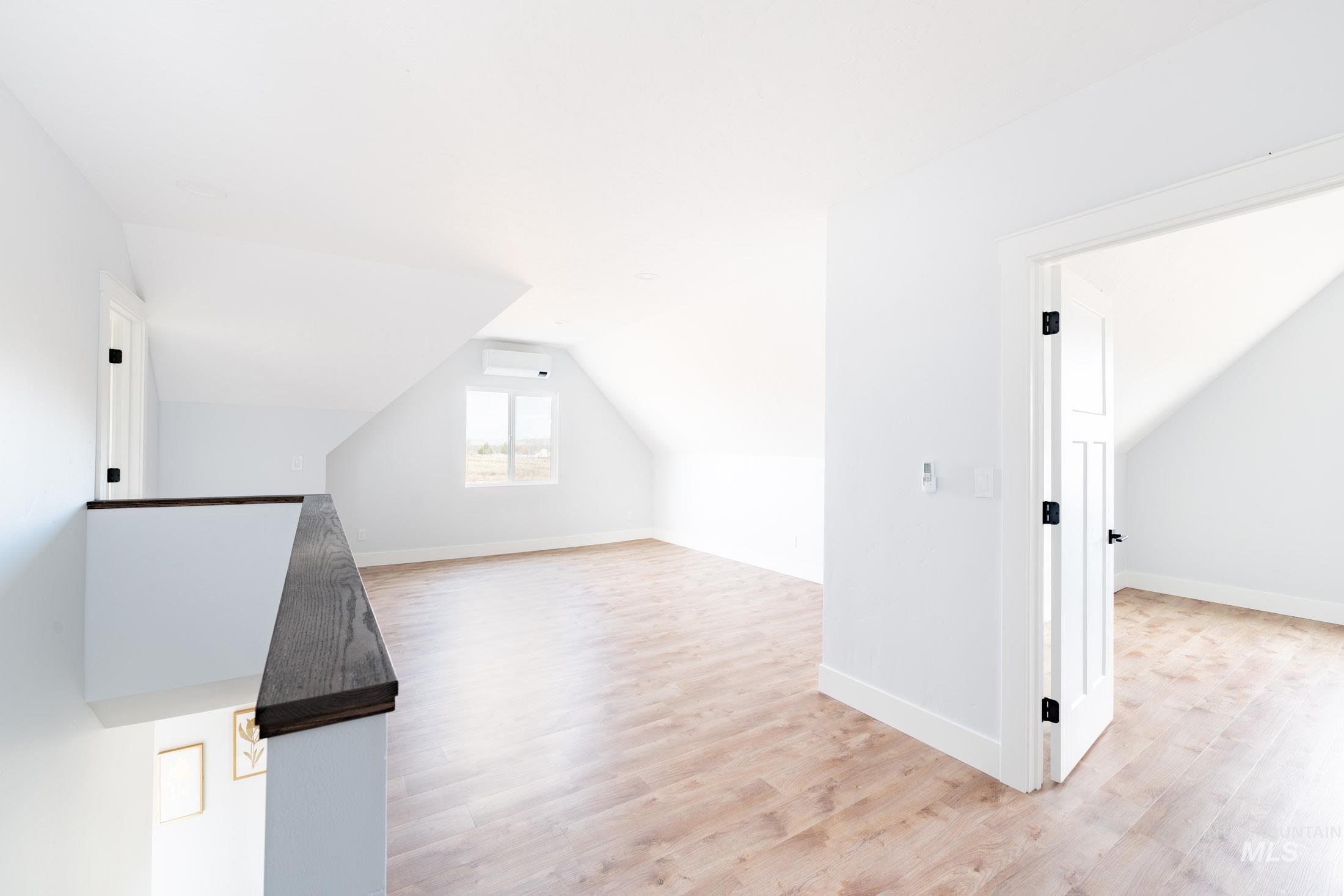 3020 W Sales Yard Rd