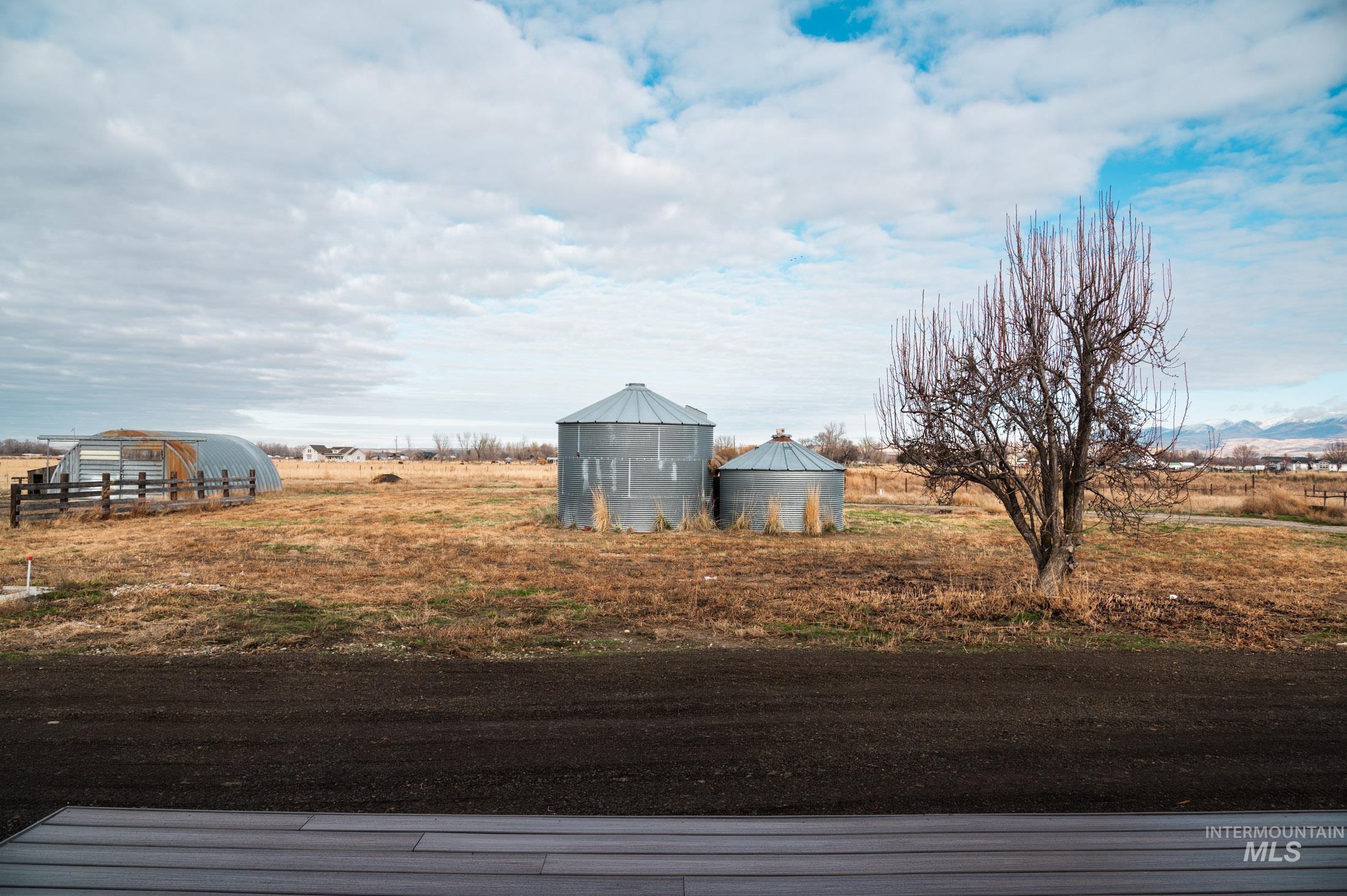 3020 W Sales Yard Rd