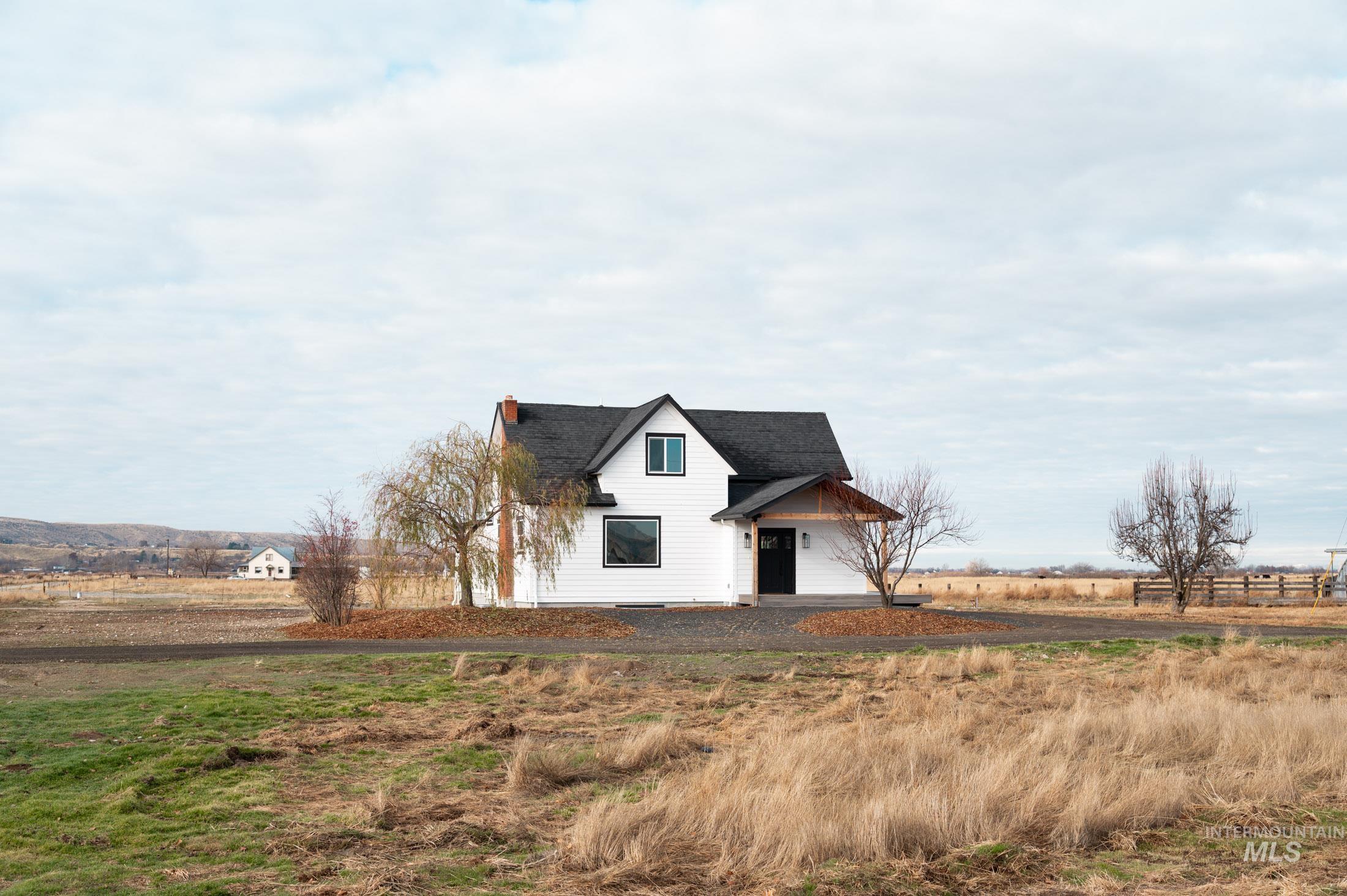 3020 W Sales Yard Rd