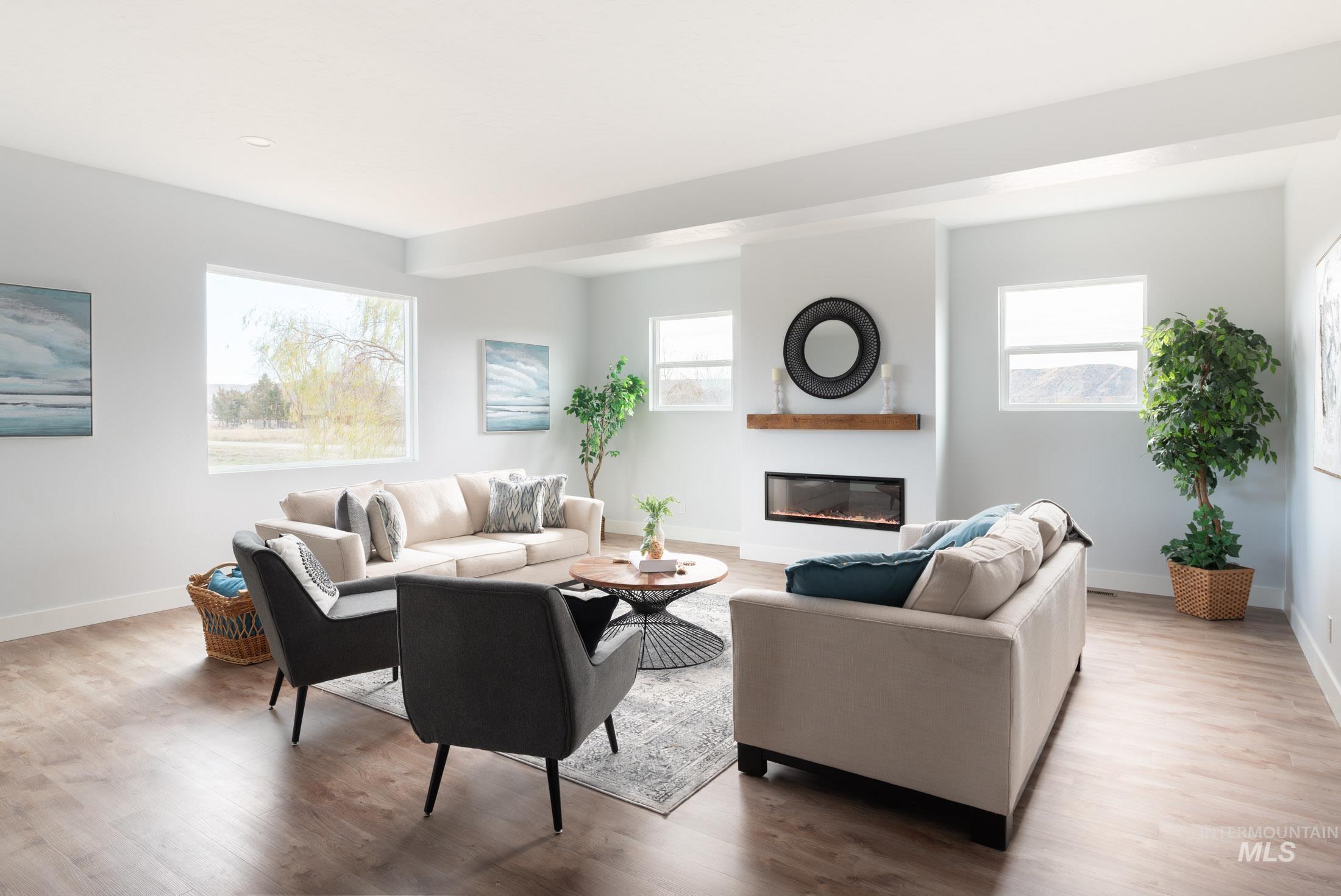 3020 W Sales Yard Rd