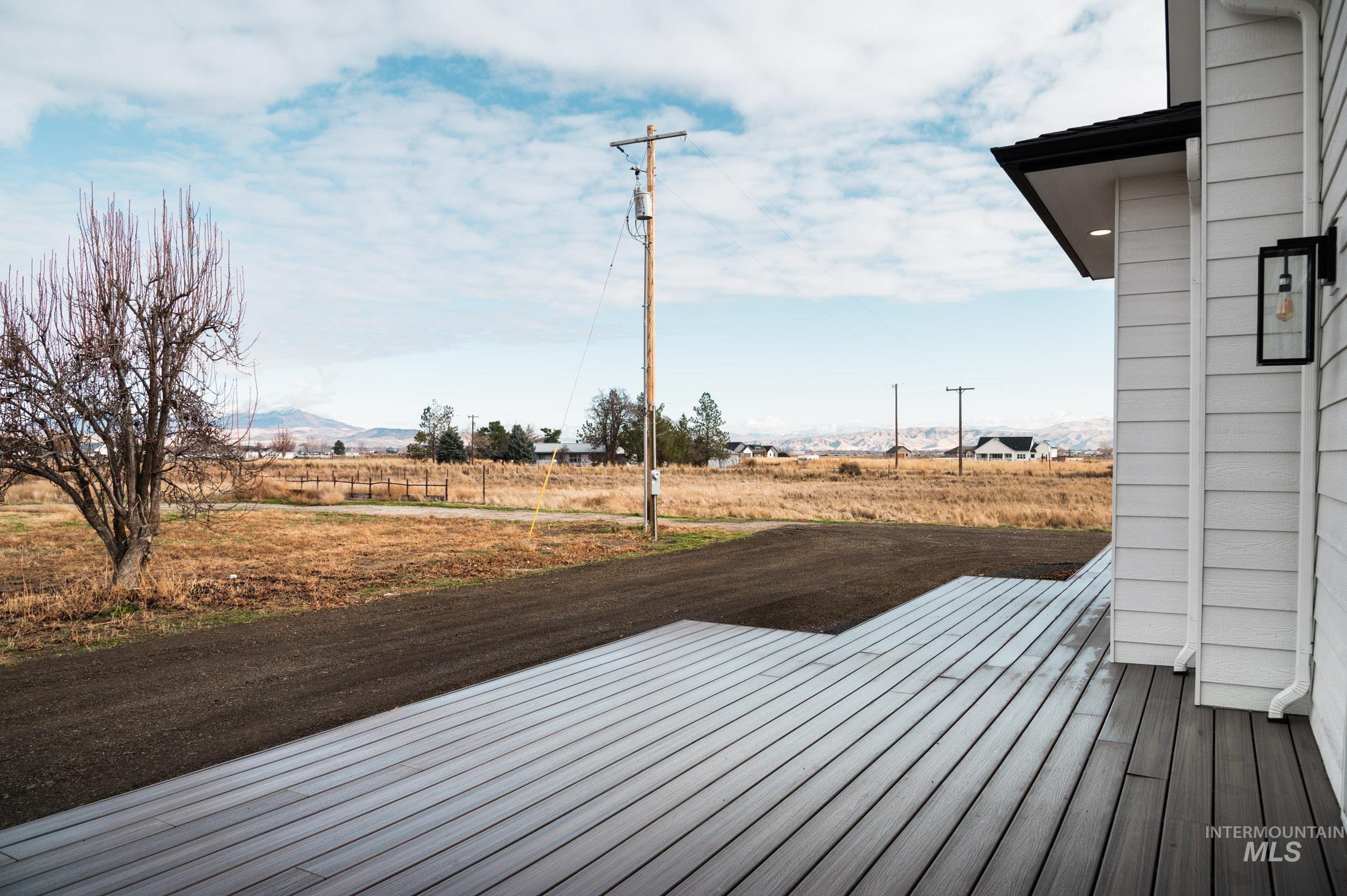 3020 W Sales Yard Rd