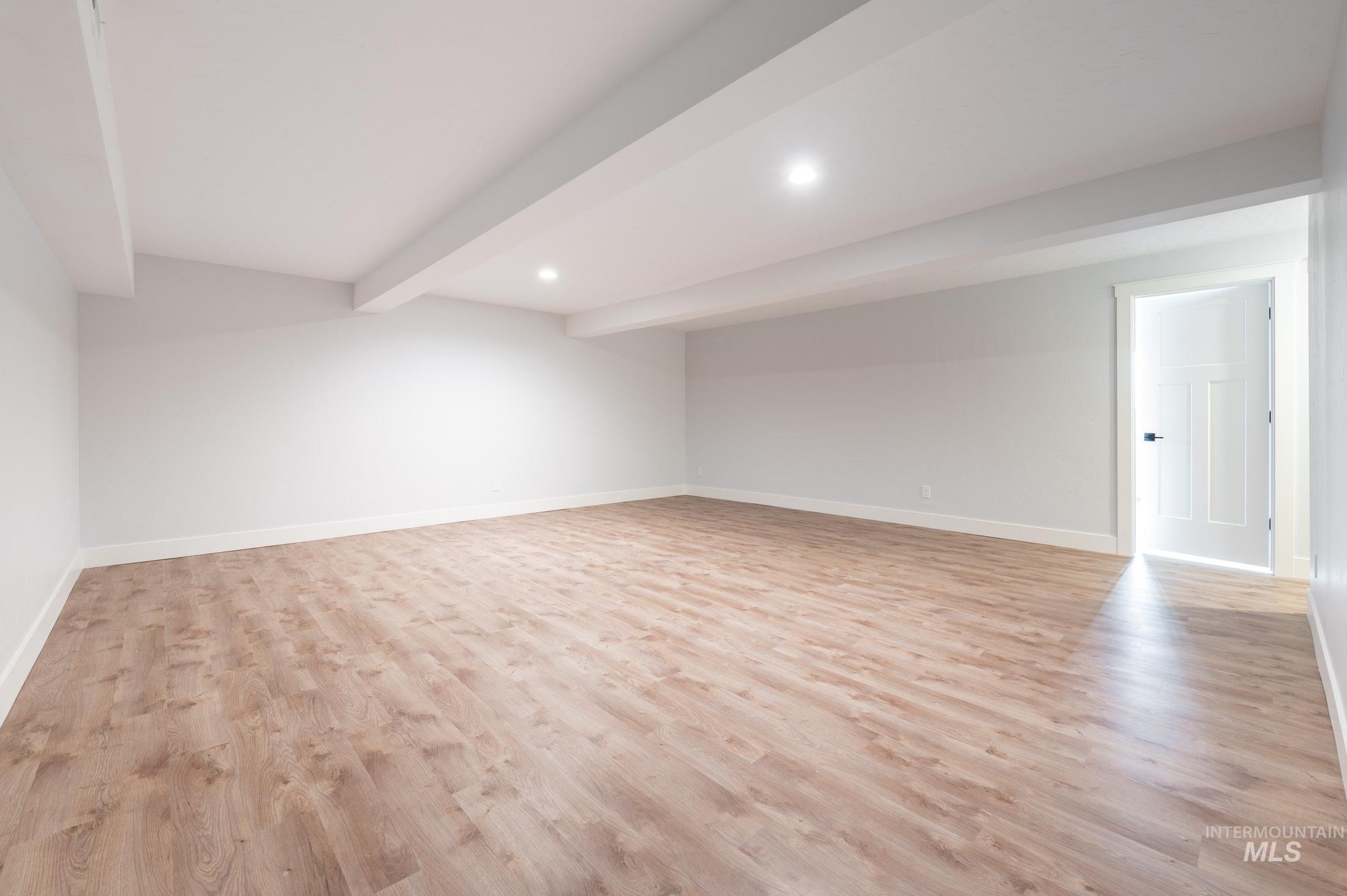 3020 W Sales Yard Rd