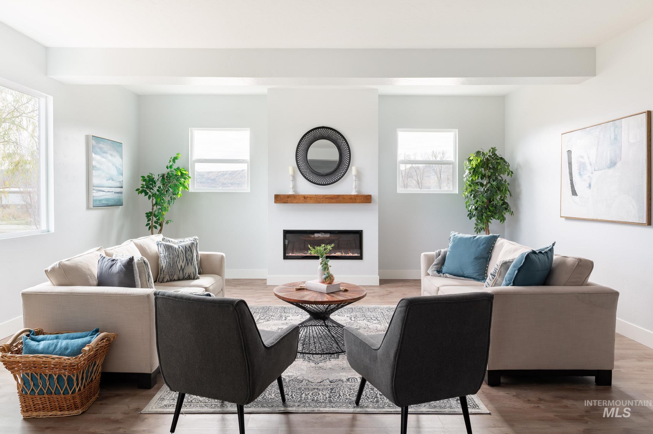 3020 W Sales Yard Rd