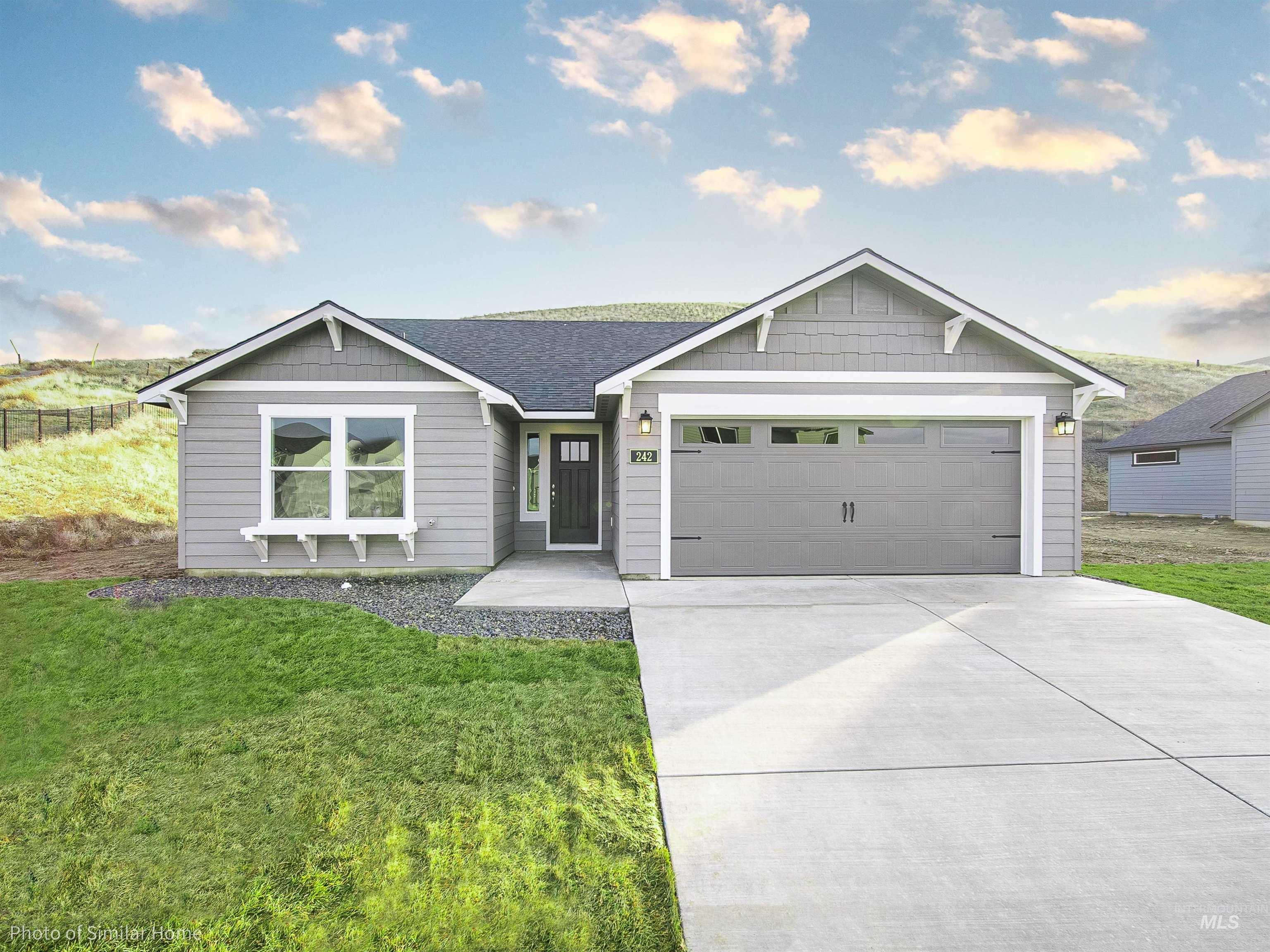 4202 S Pumpkin Way Unit: Lot 47 Block 7