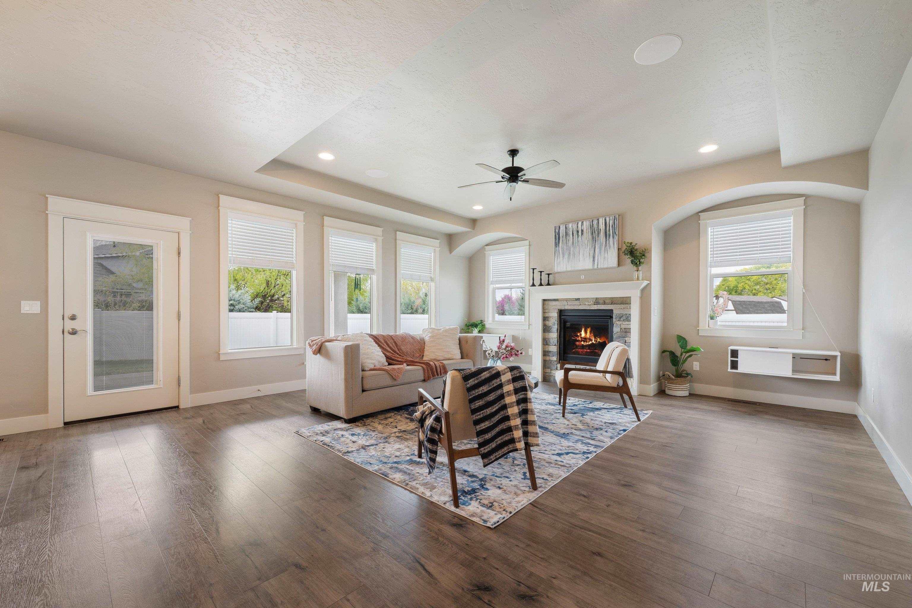 4067 Whistling Heights Way