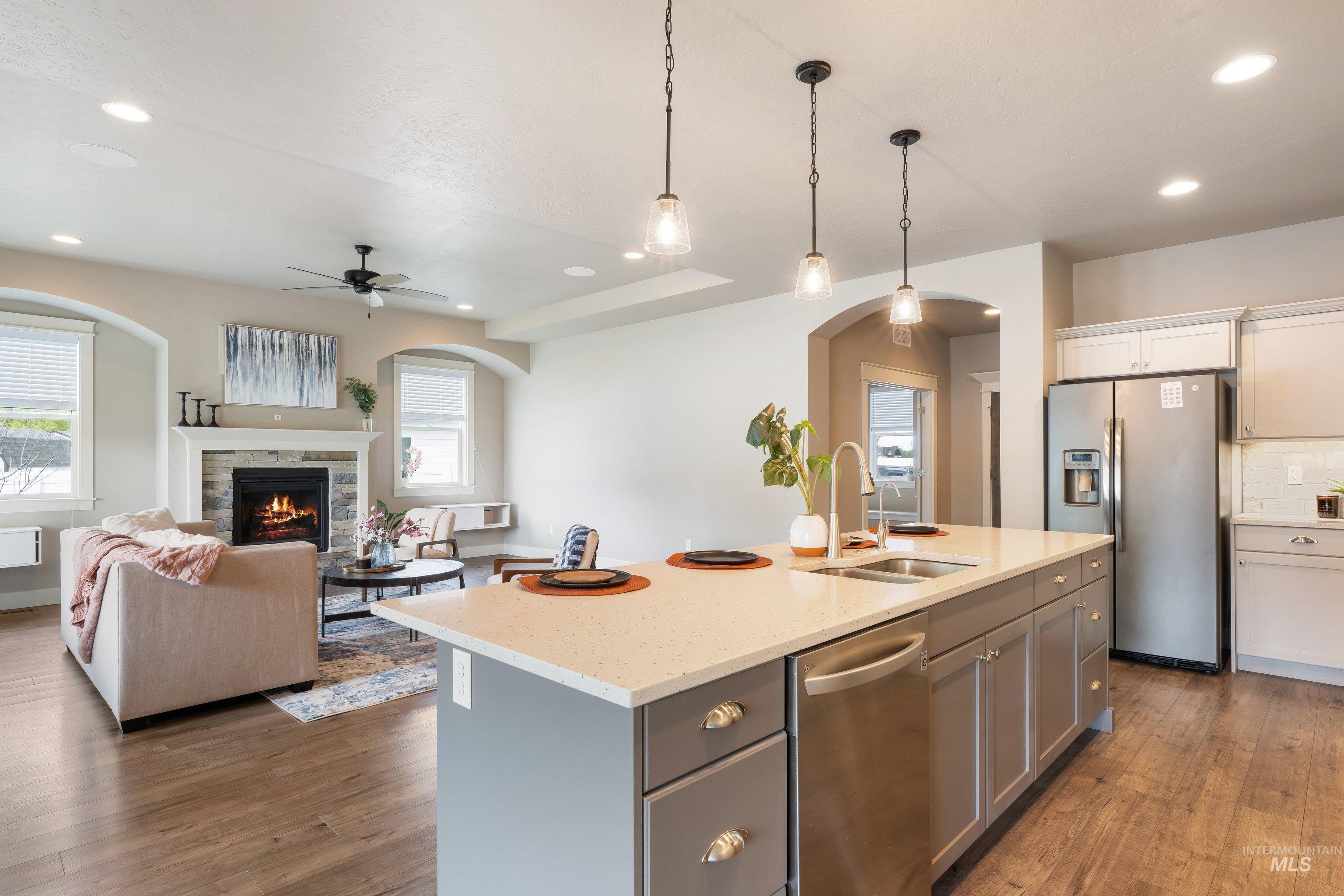 4067 Whistling Heights Way