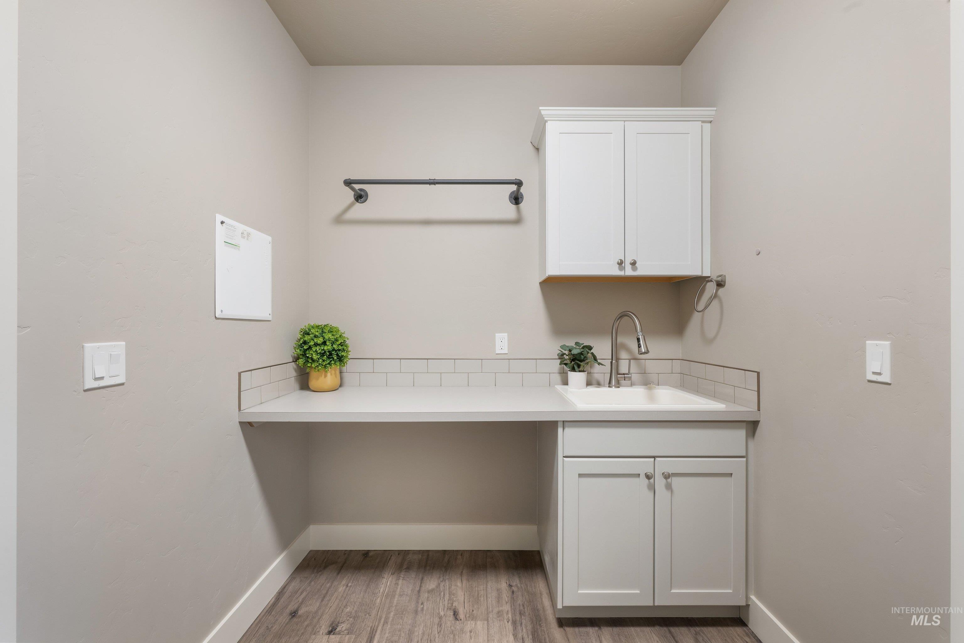 4067 Whistling Heights Way