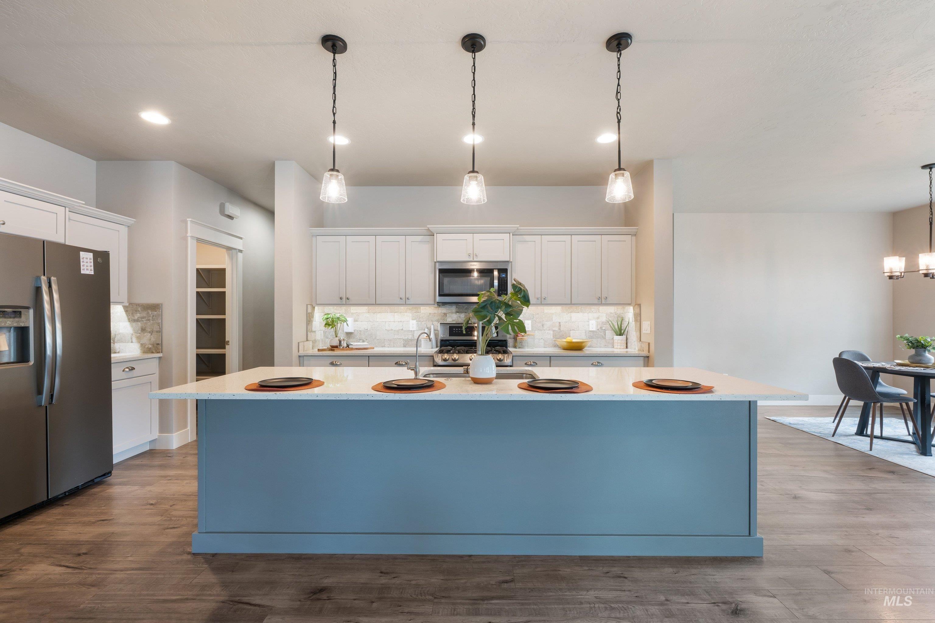 4067 Whistling Heights Way