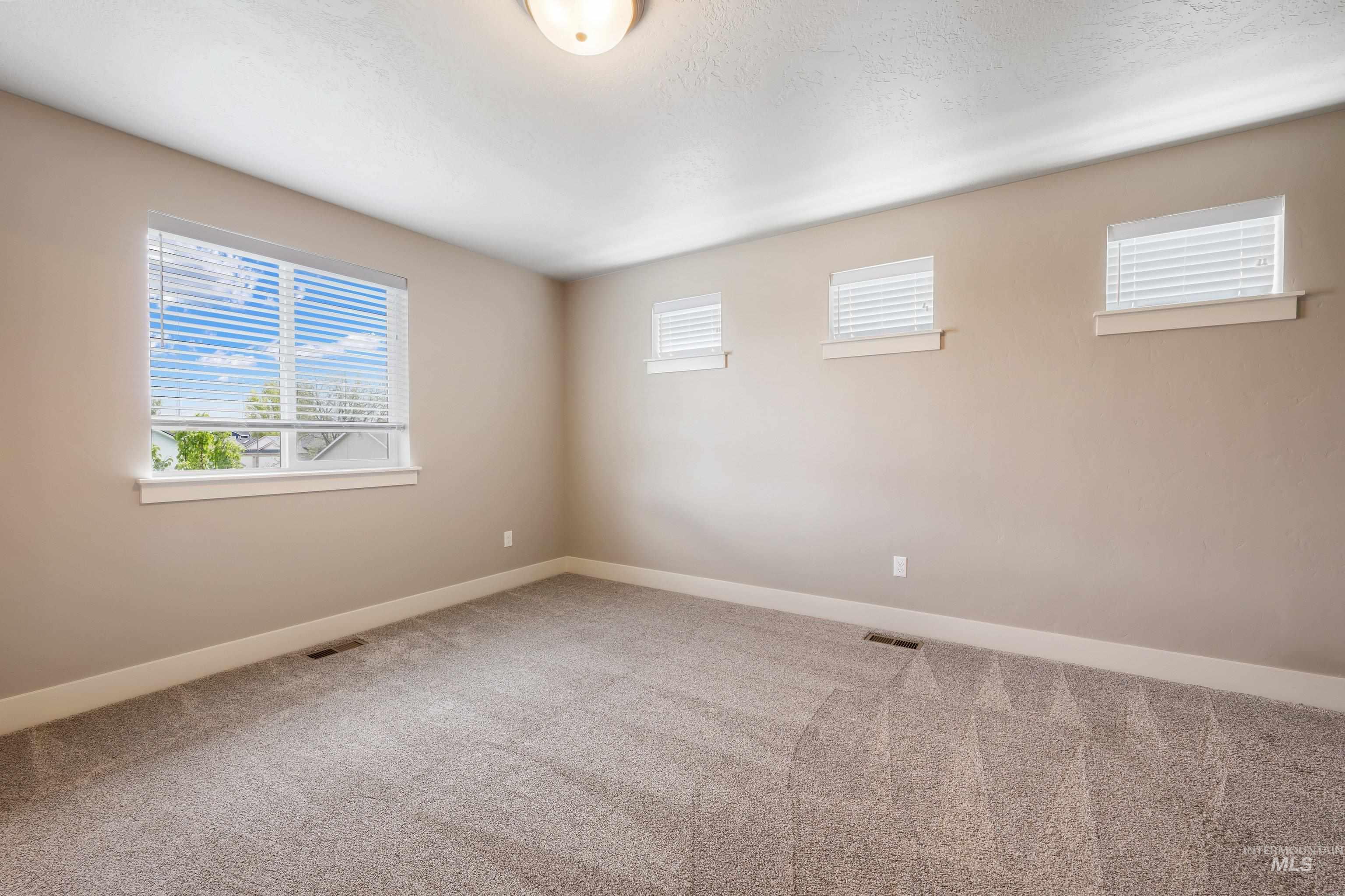 4067 Whistling Heights Way