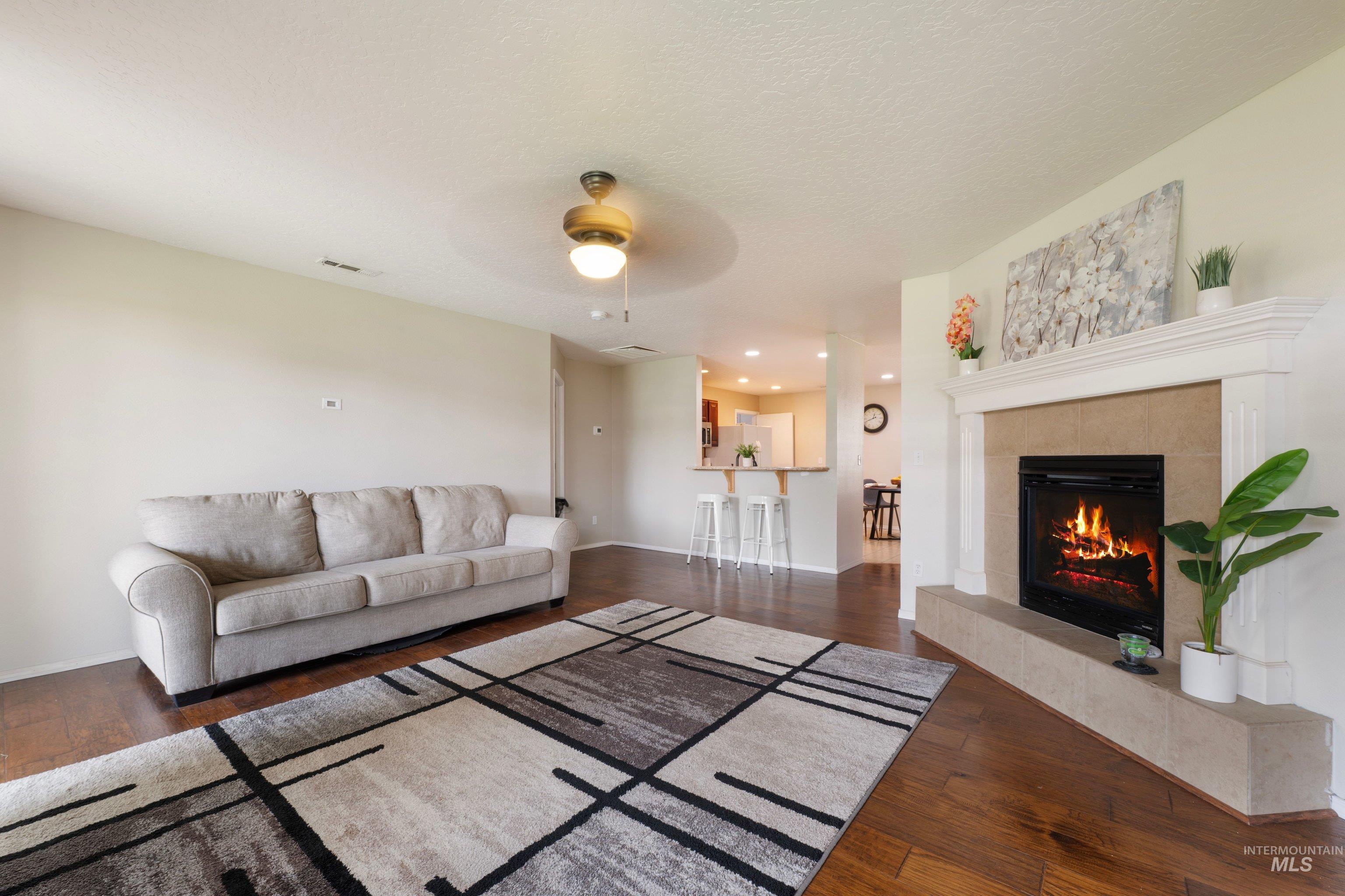 106 Bridgeport Ave.
