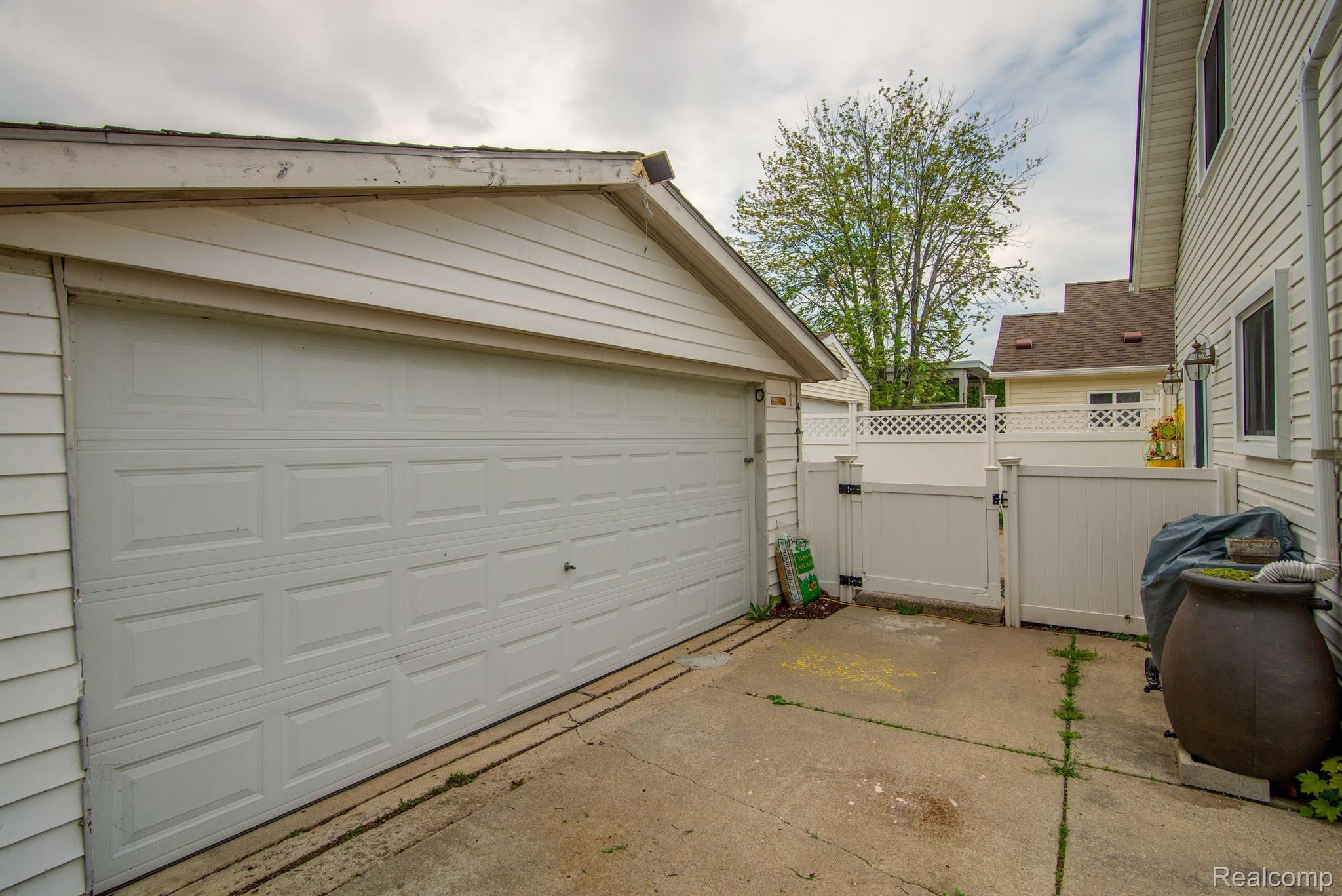 37853 ELM LANE