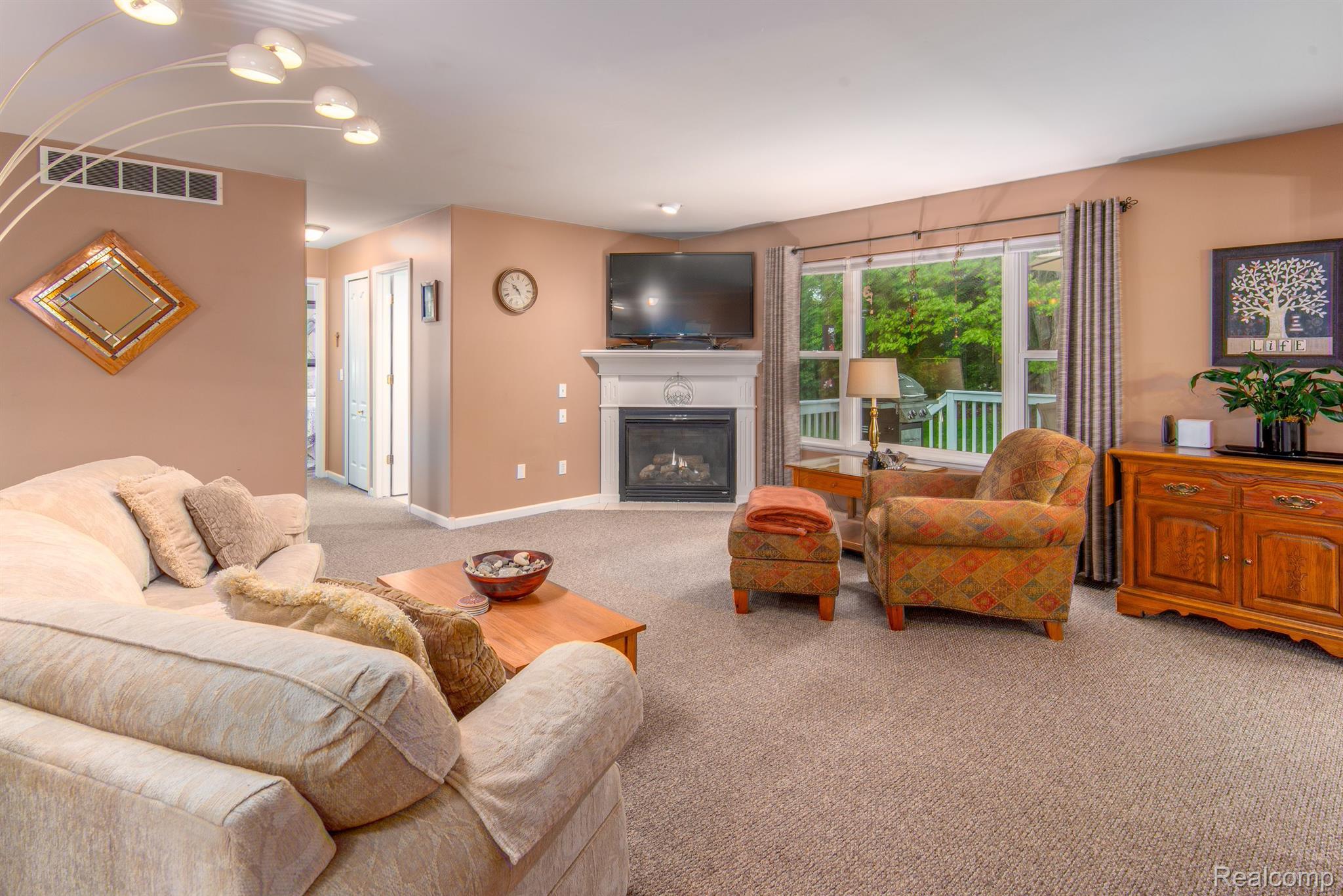 11367 AUTUMN BREEZE Trail