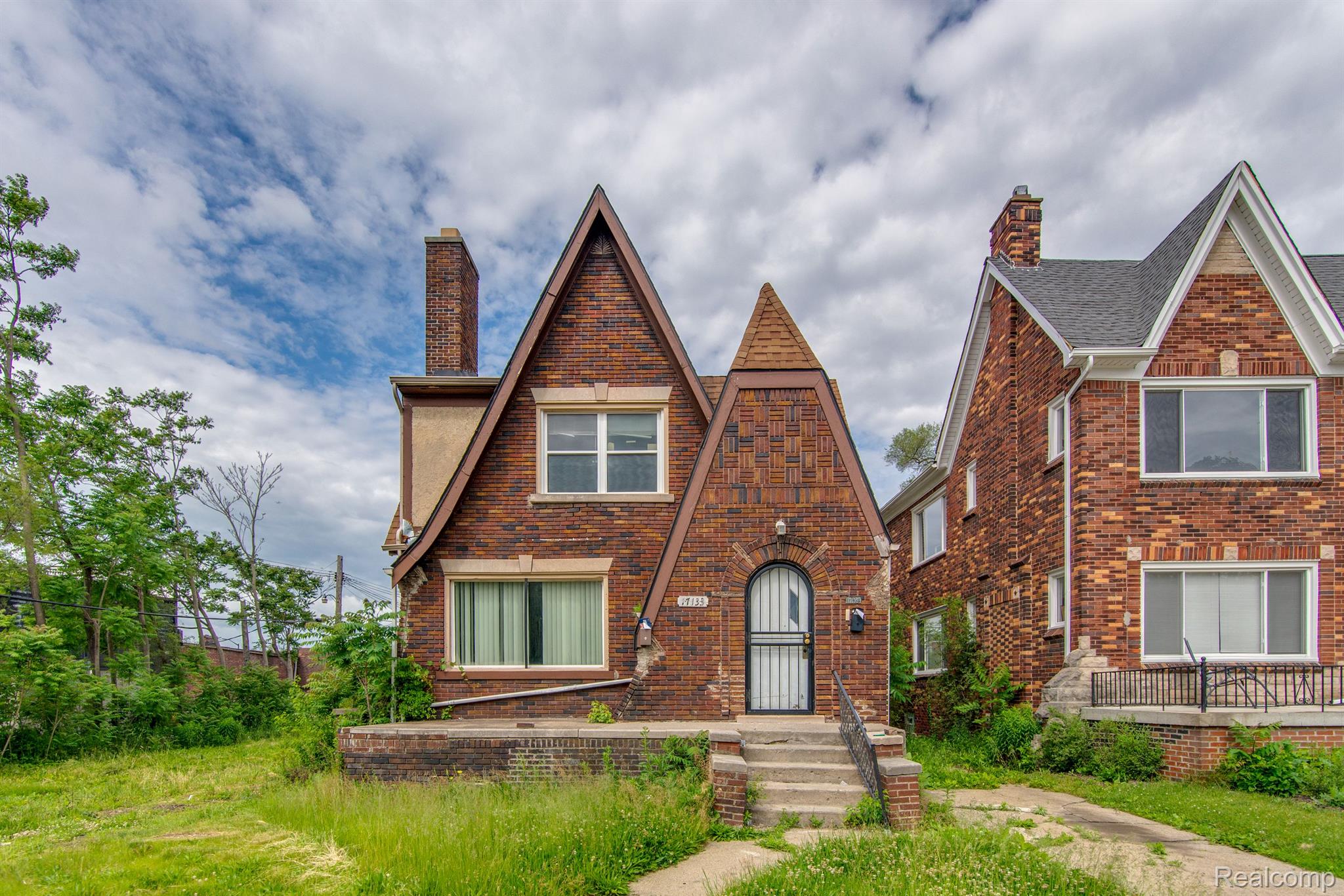 17133 MONICA ST