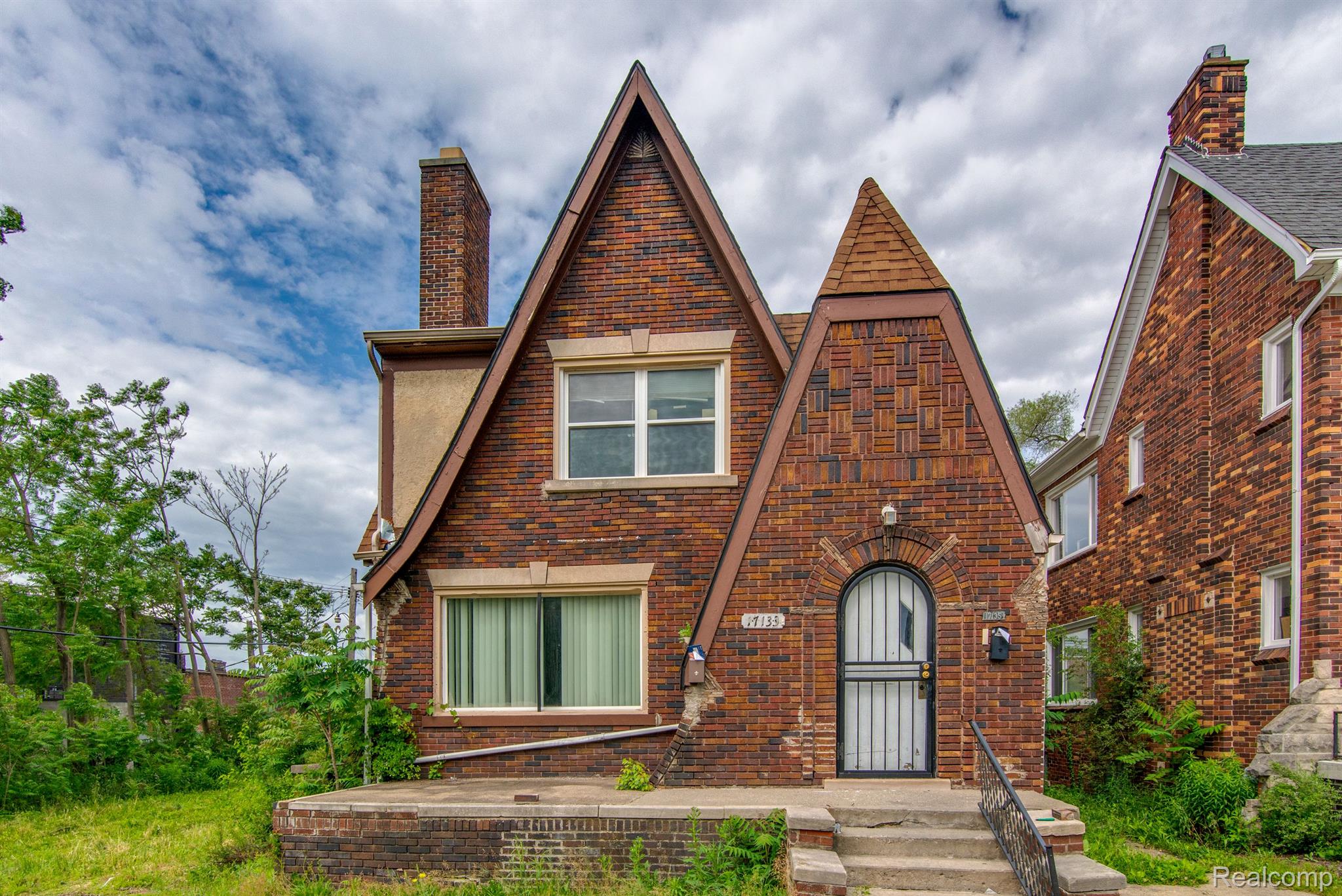 17133 MONICA ST