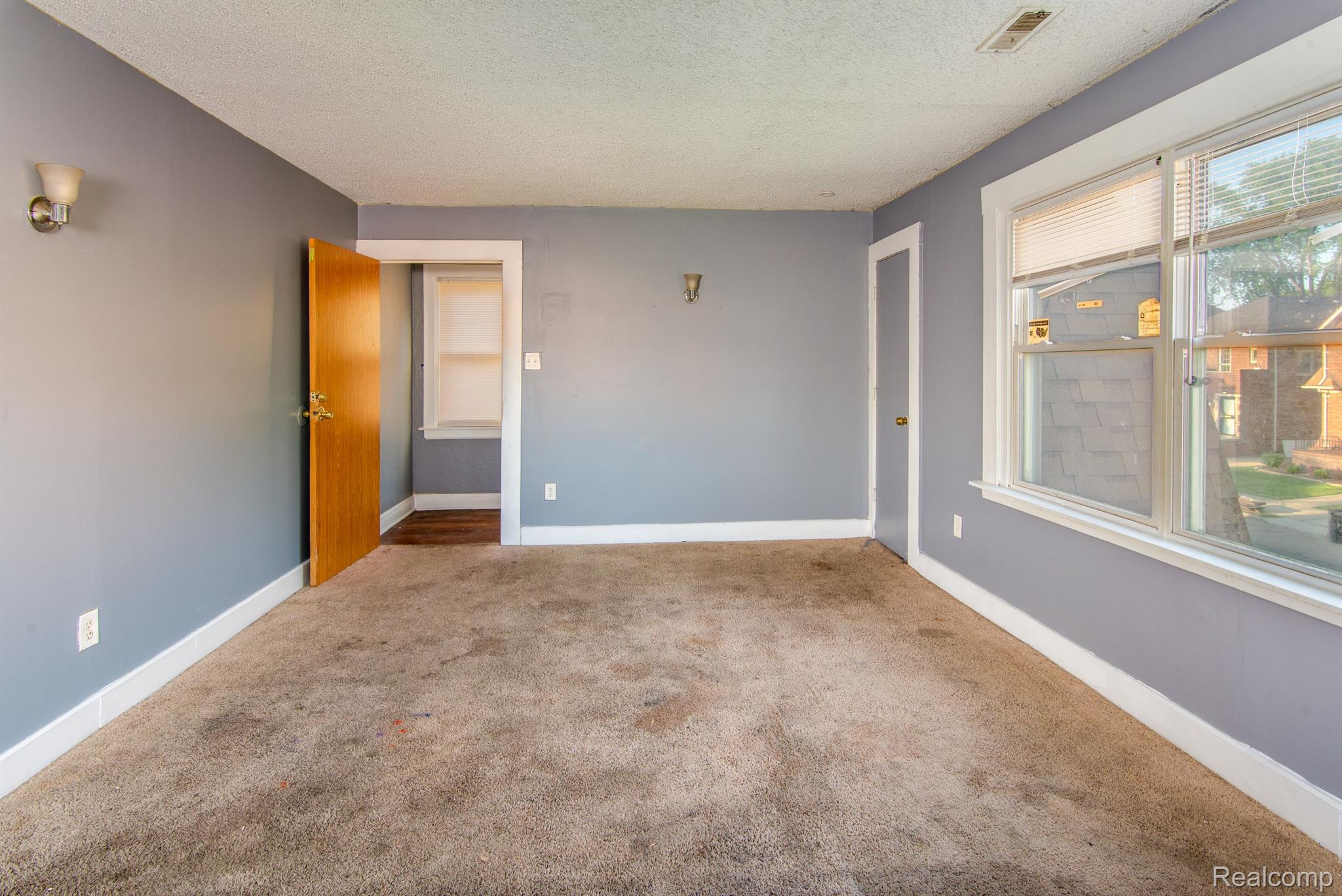 17133 MONICA ST