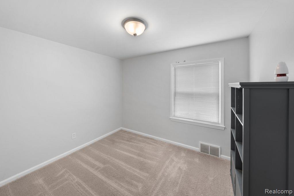 17174 GARFIELD
