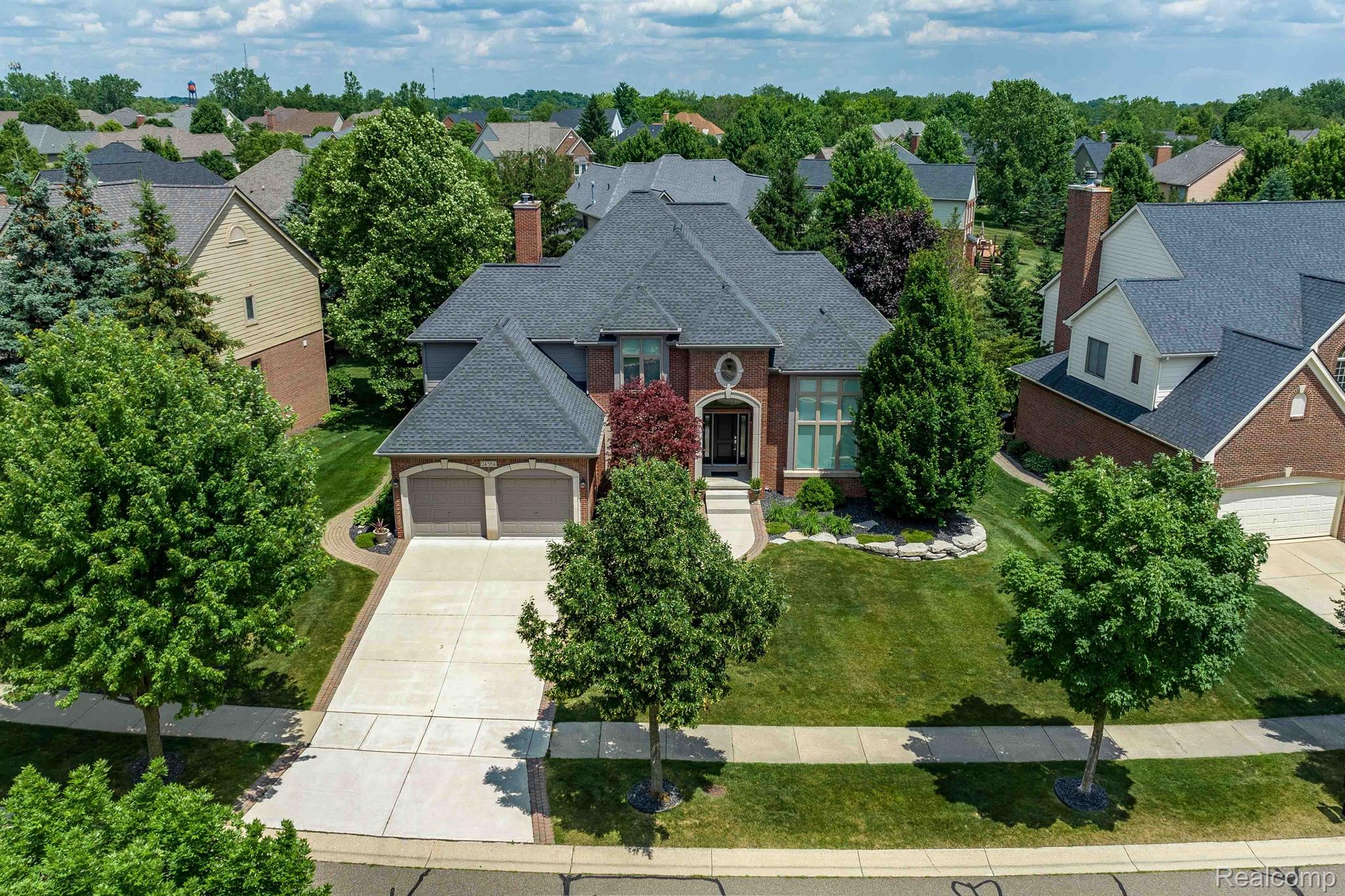 24384 THATCHER DR