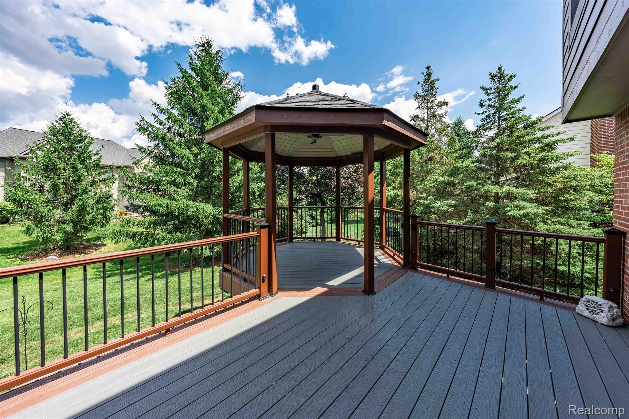 24384 THATCHER DR