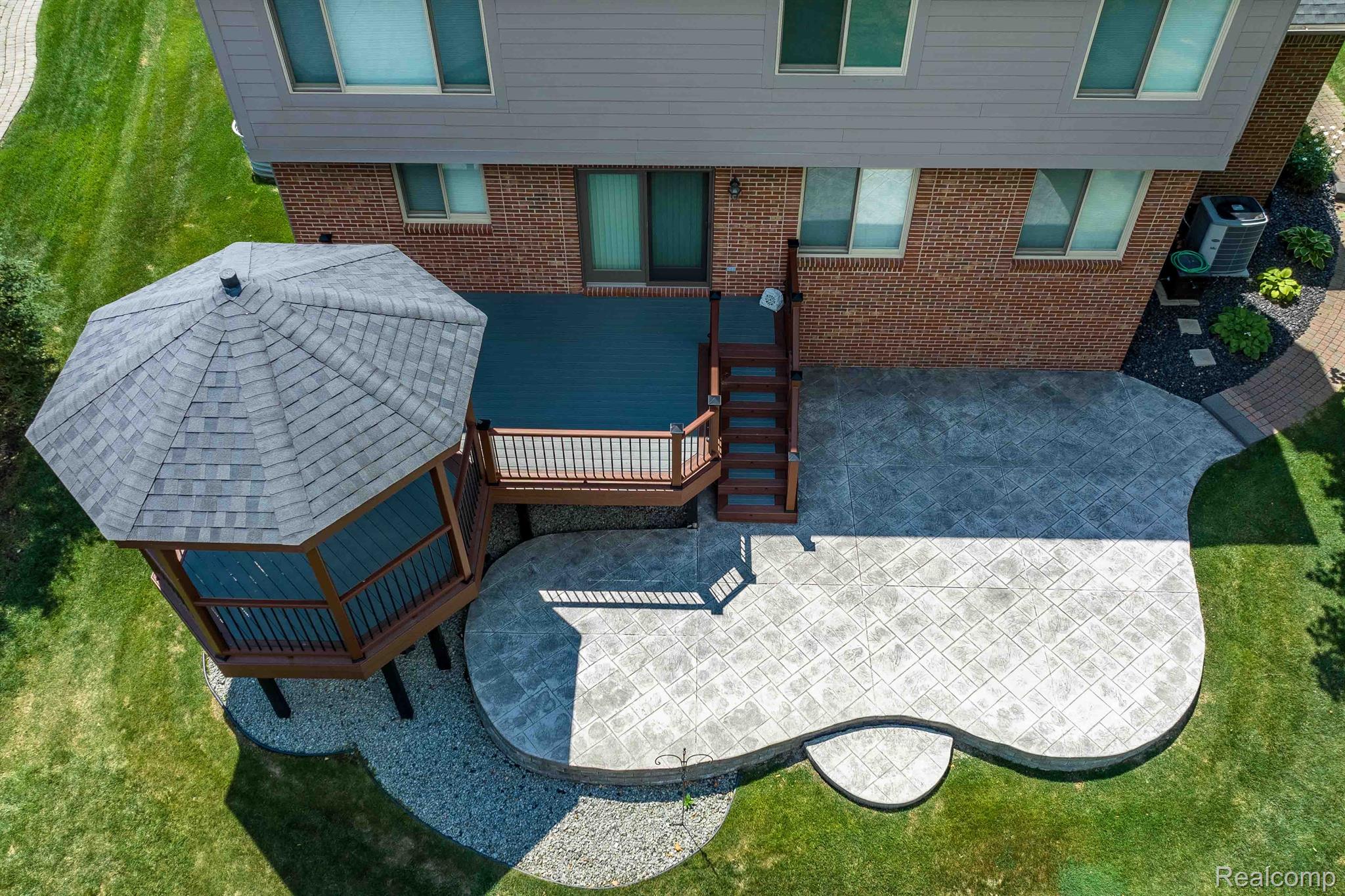 24384 THATCHER DR