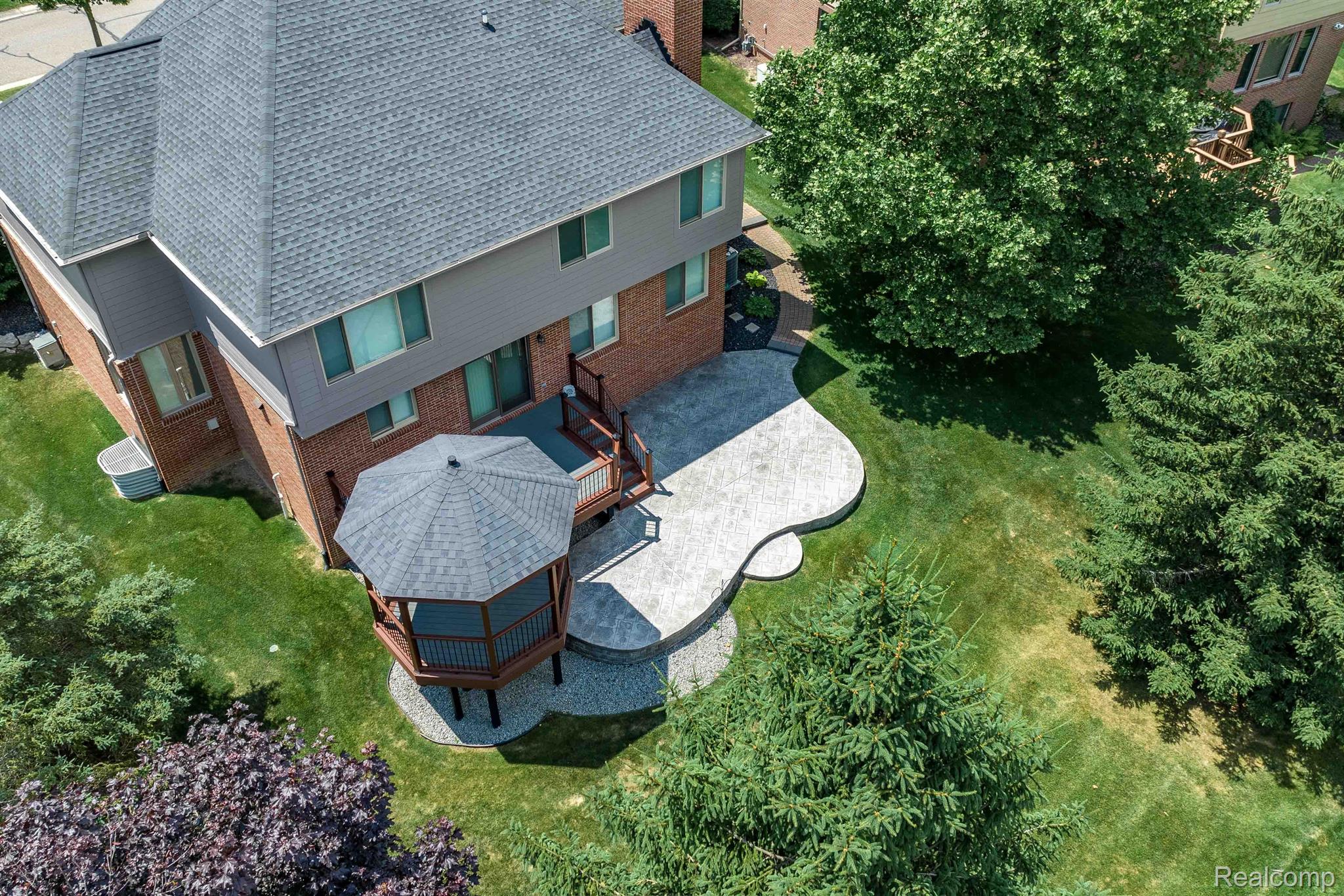 24384 THATCHER DR