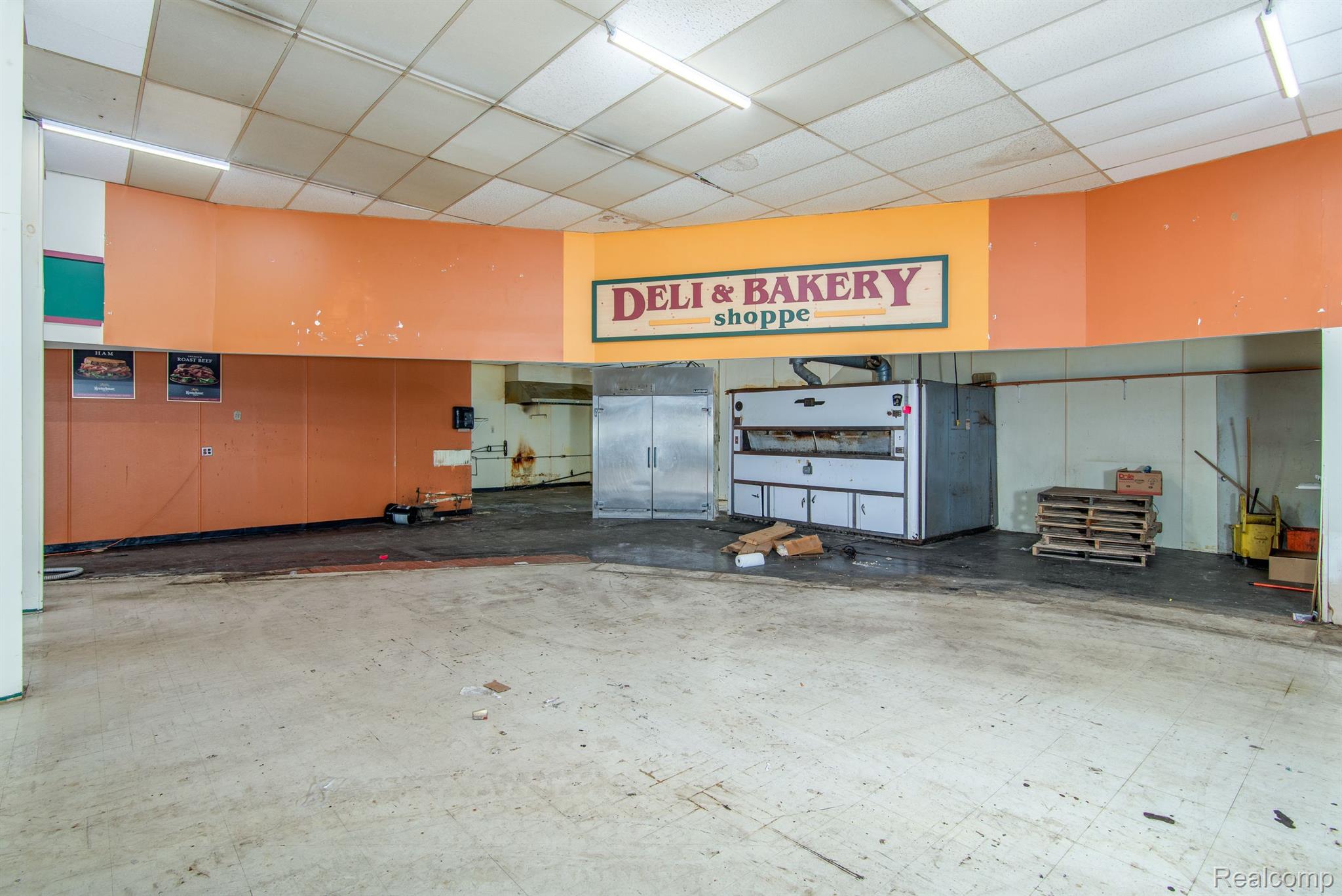 8542 STATE RD