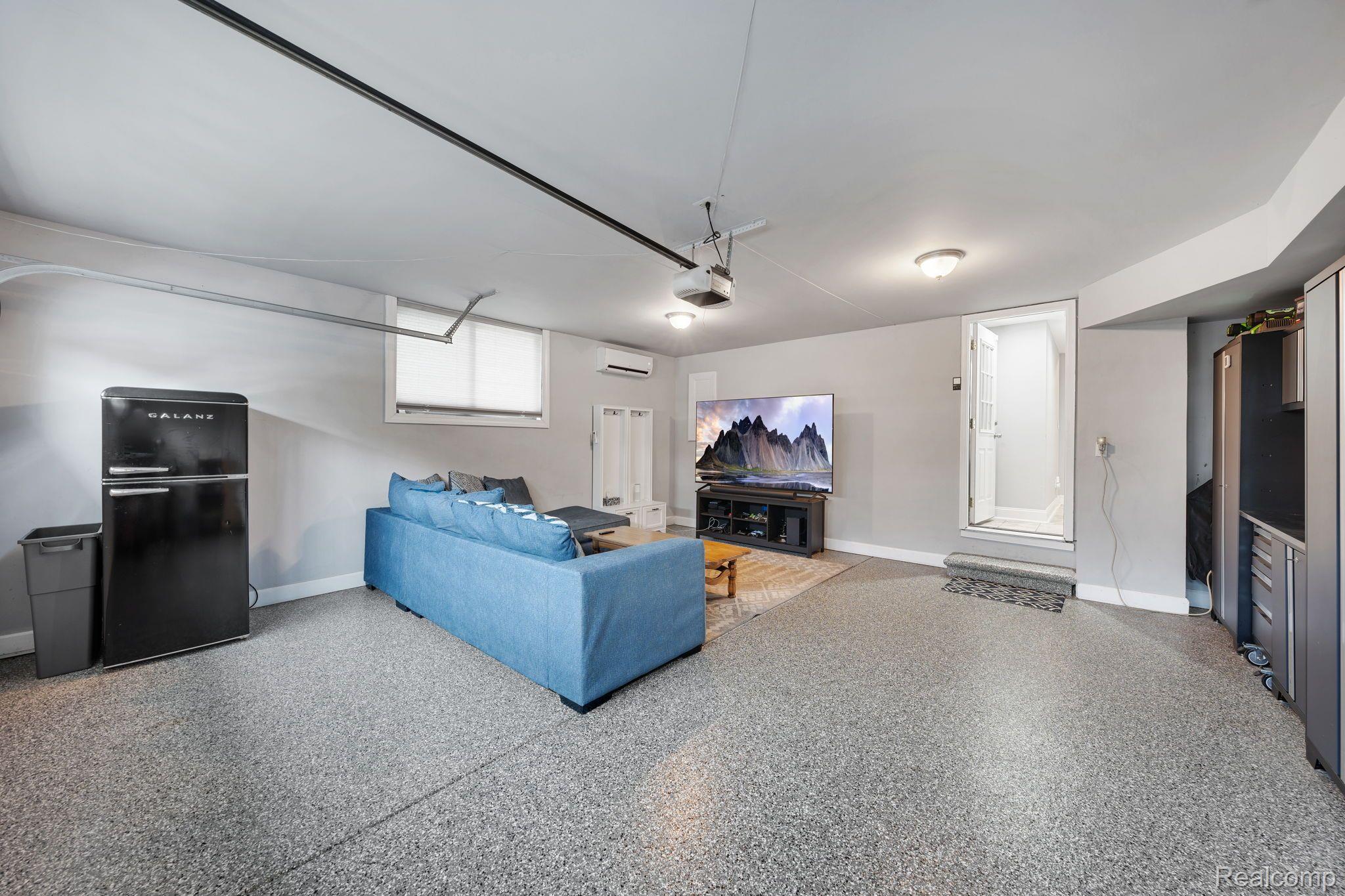 1676 Oldtown AVE