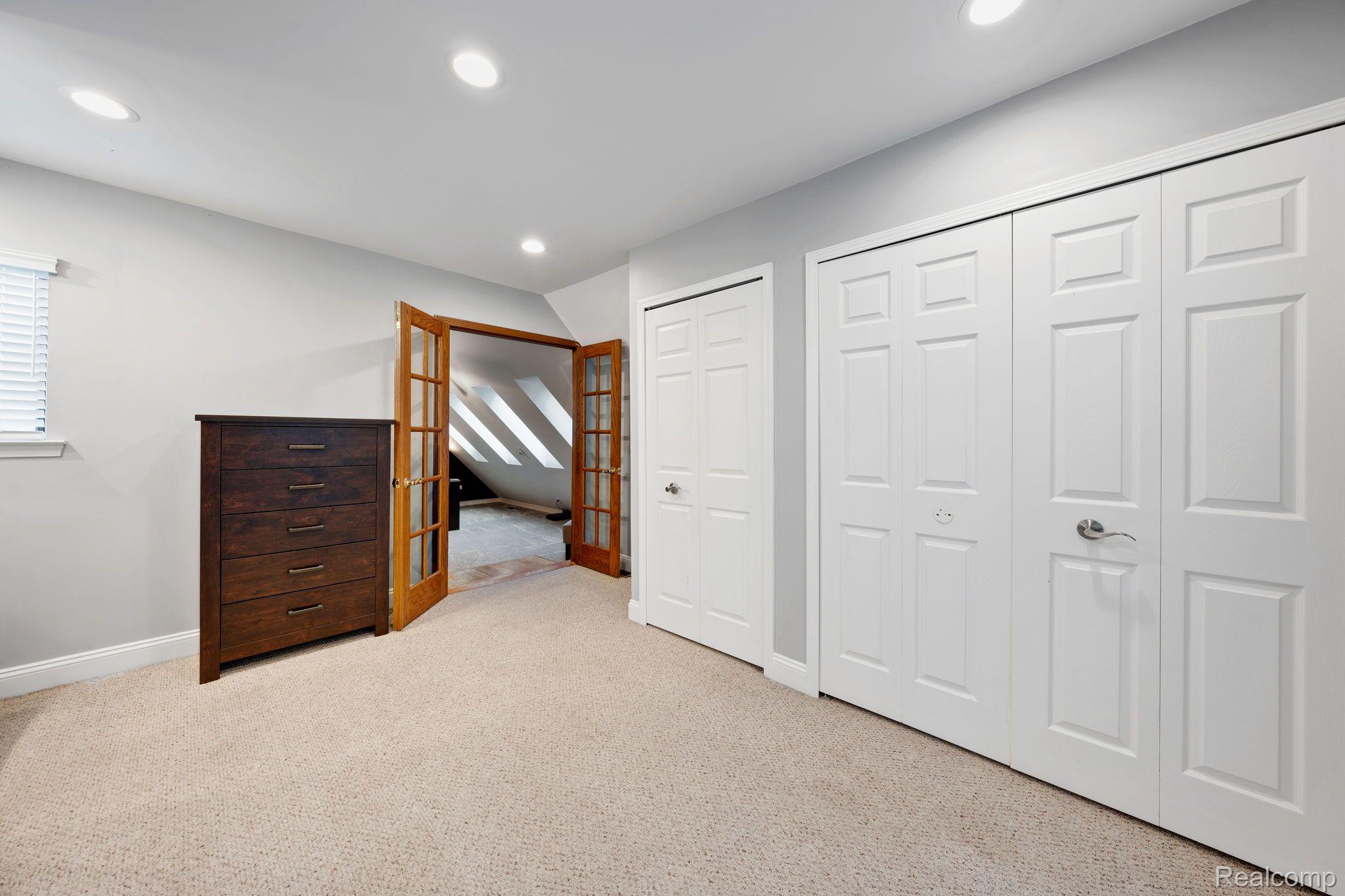 1676 Oldtown AVE