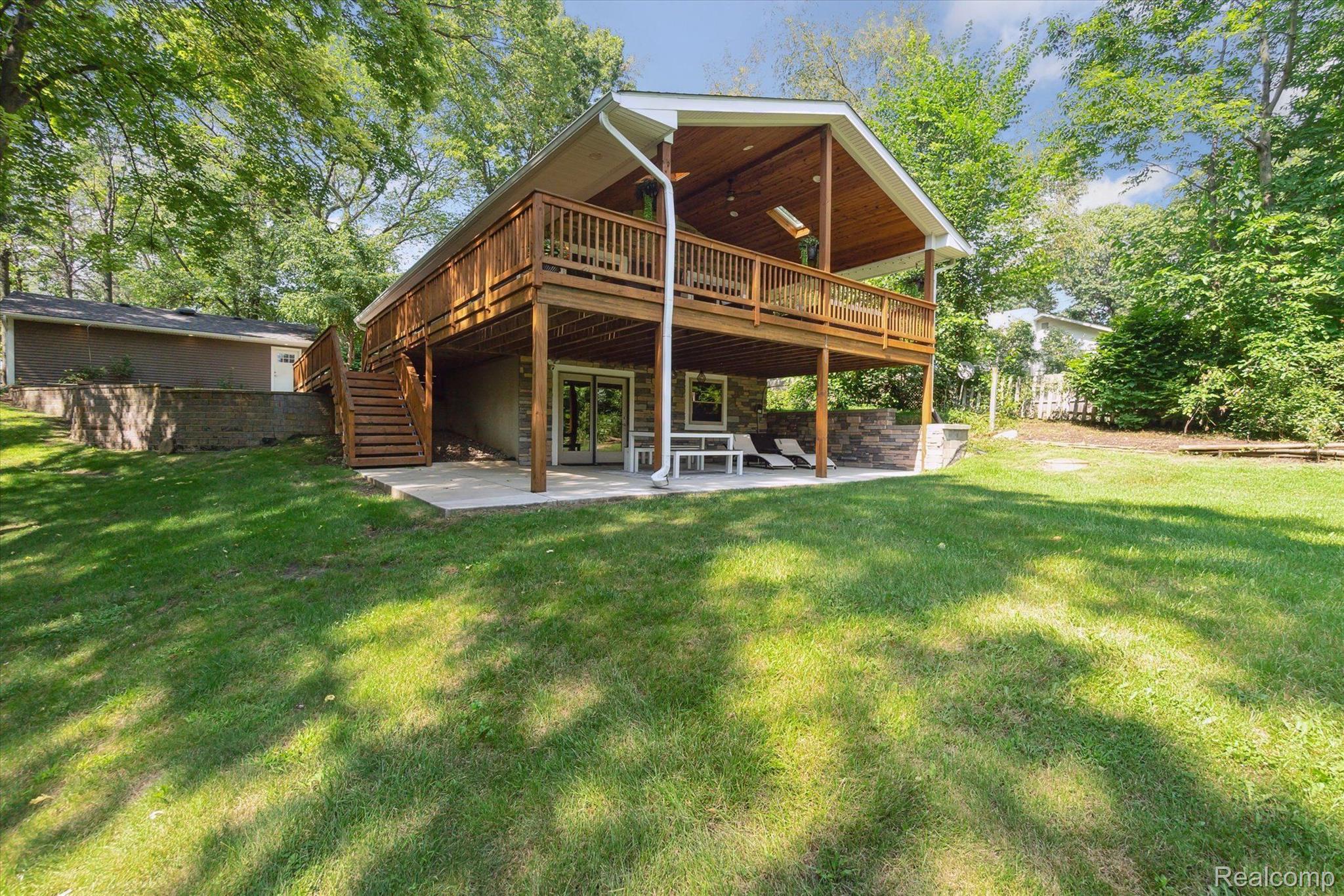 11824 MAXFIELD BLVD