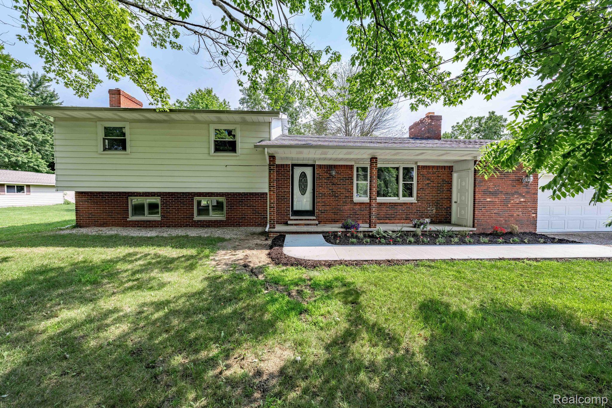 4425 Krafft RD
