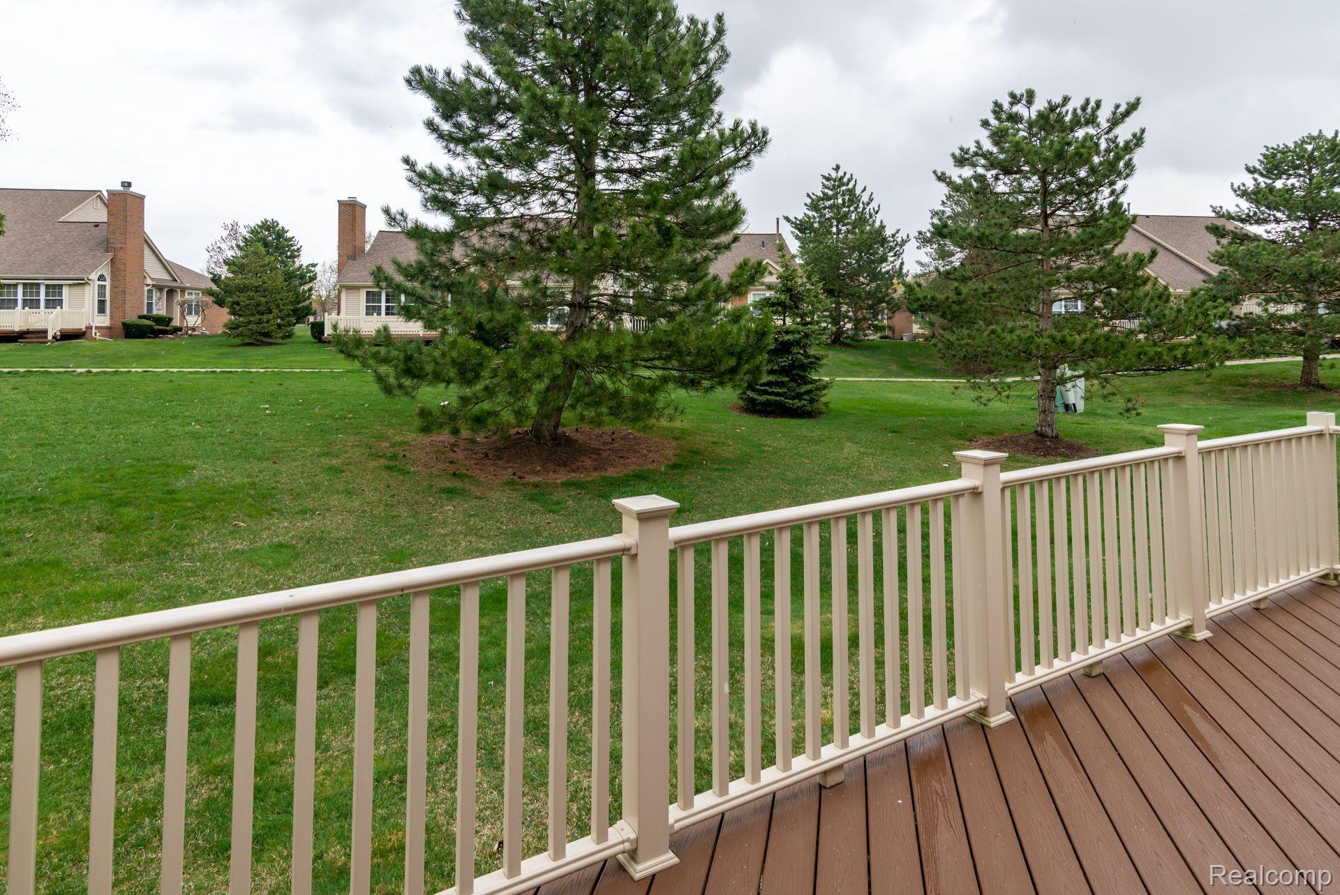 1717 THISTLE DR