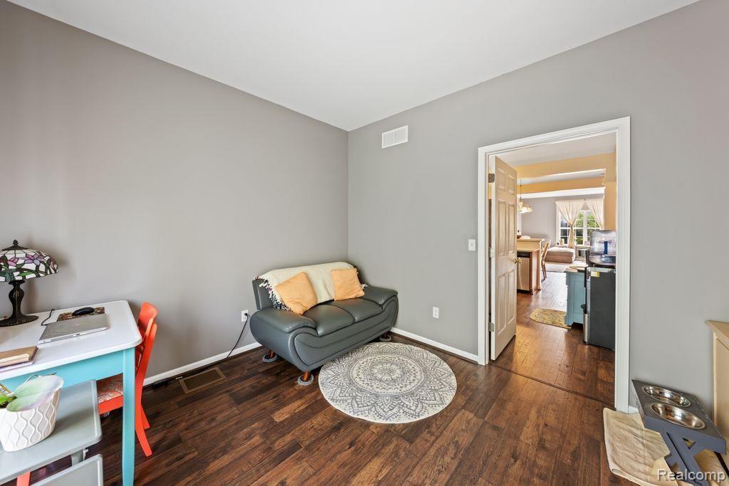 2177 KNOTTY PINE TRL