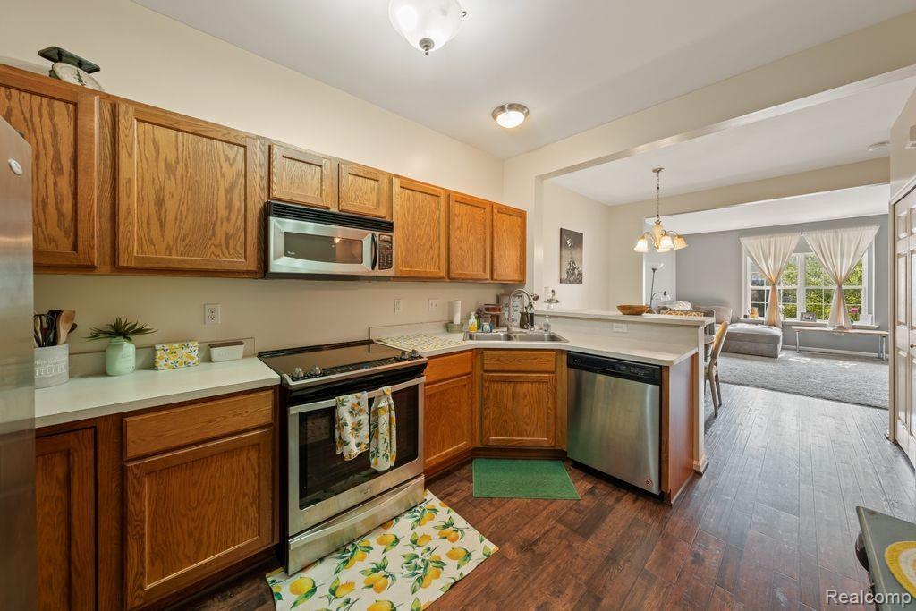 2177 KNOTTY PINE TRL
