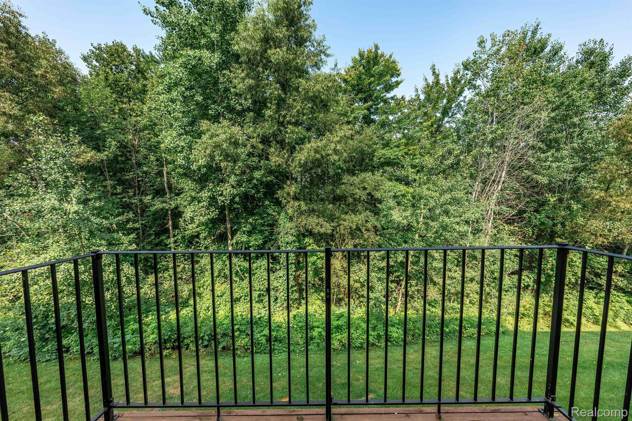 2177 KNOTTY PINE TRL