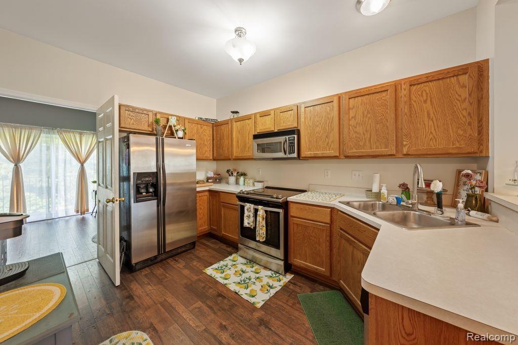 2177 KNOTTY PINE TRL