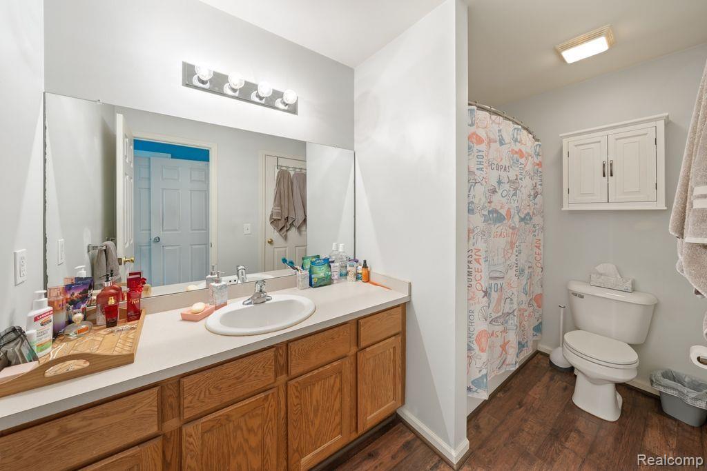 2177 KNOTTY PINE TRL
